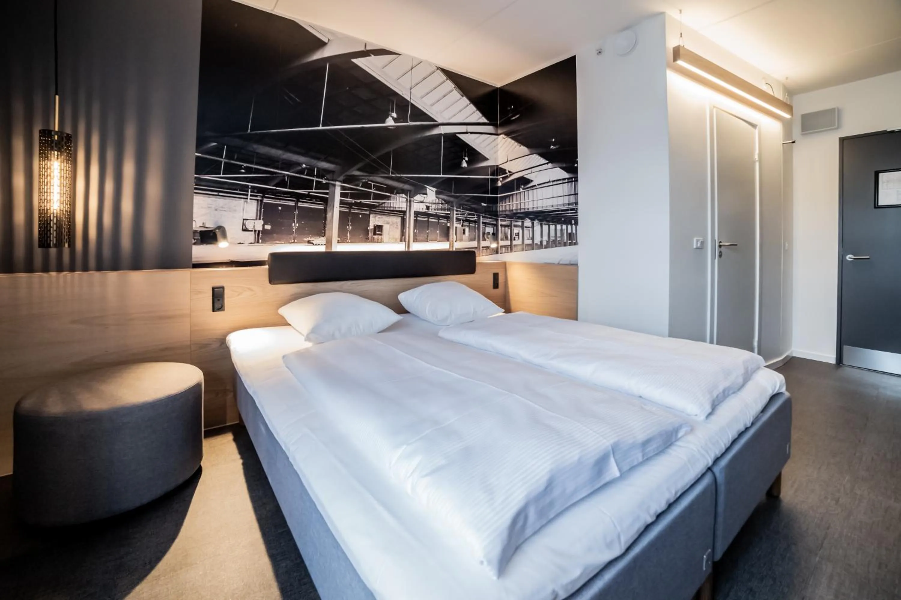 Large Double Room in Four Points Flex by Sheraton Aarhus Skejby