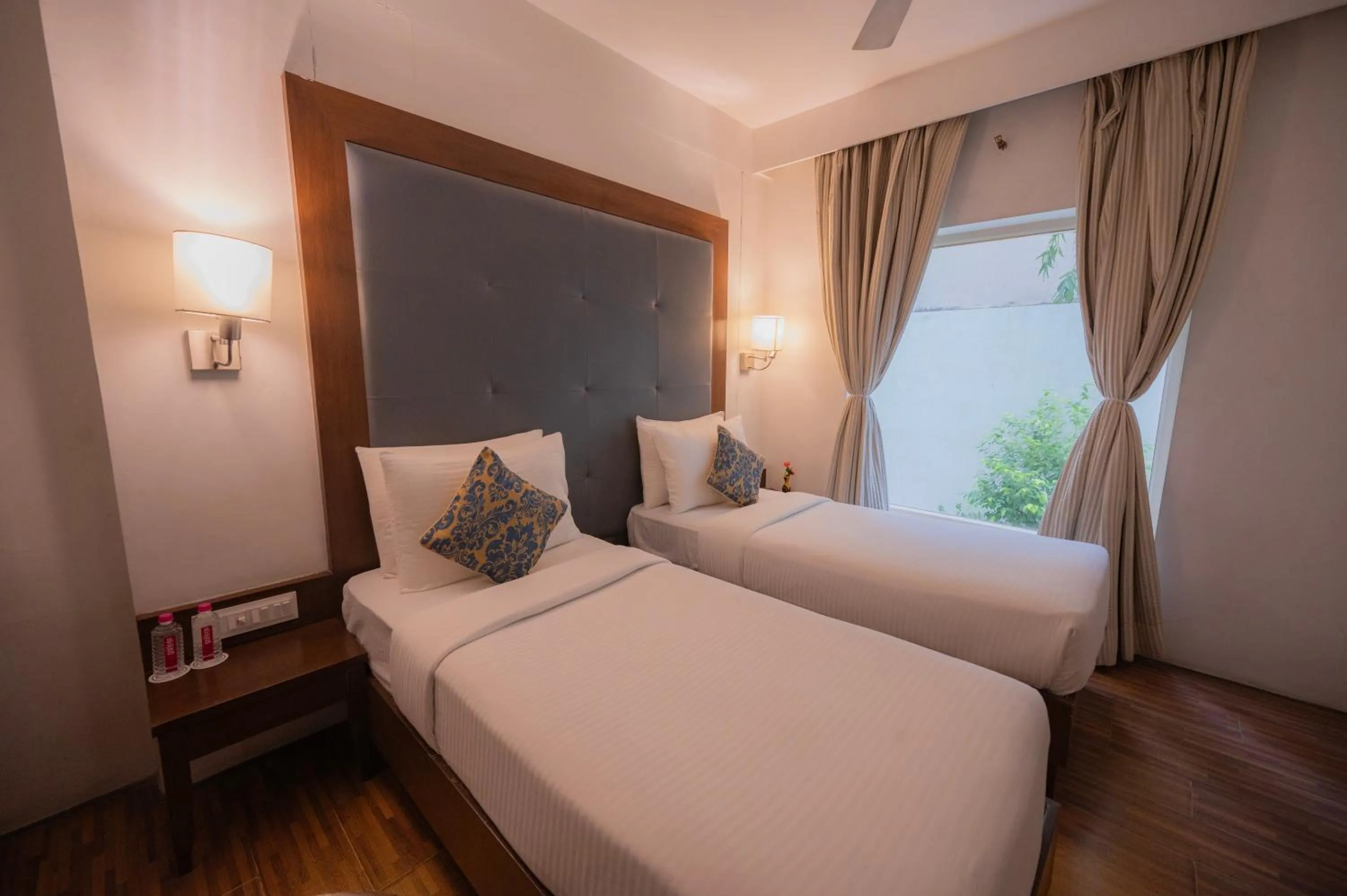 Standard Double Room: 10% Discount On F&B, Early check-in & Late check-out-02Hrs in Hotel Clarks Collection Bhavnagar