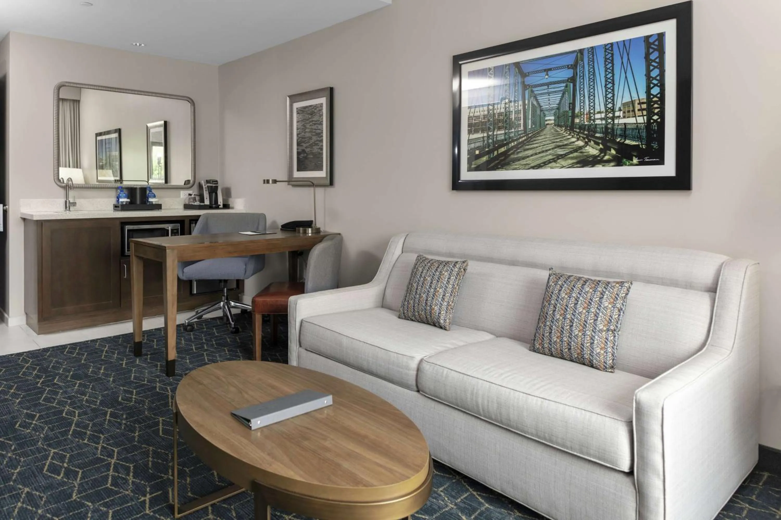 King Studio Suite in Embassy Suites By Hilton Grand Rapids Downtown