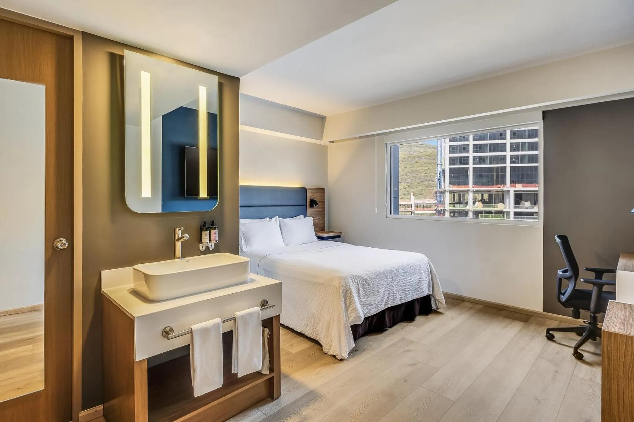 Studio in Fiesta Inn Monterrey Valle