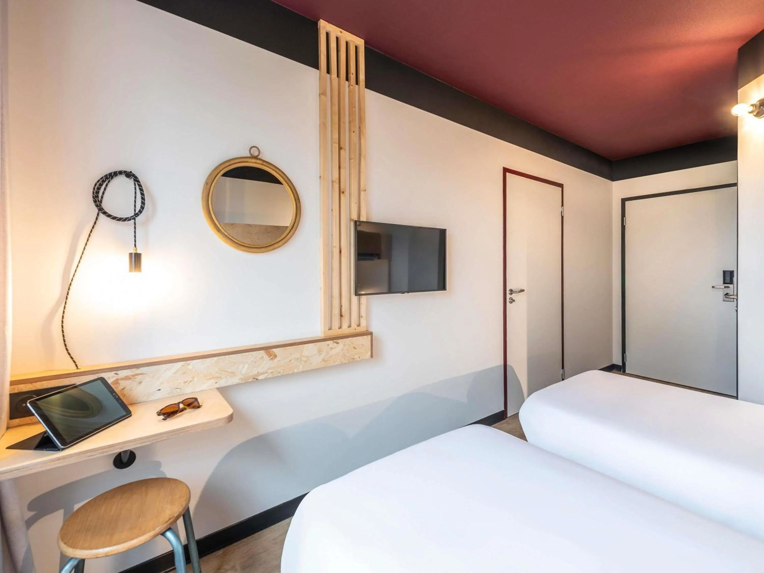 POP Room with Two Single Beds in Greet hotel Bourg-en-Bresse Sud Montagnat