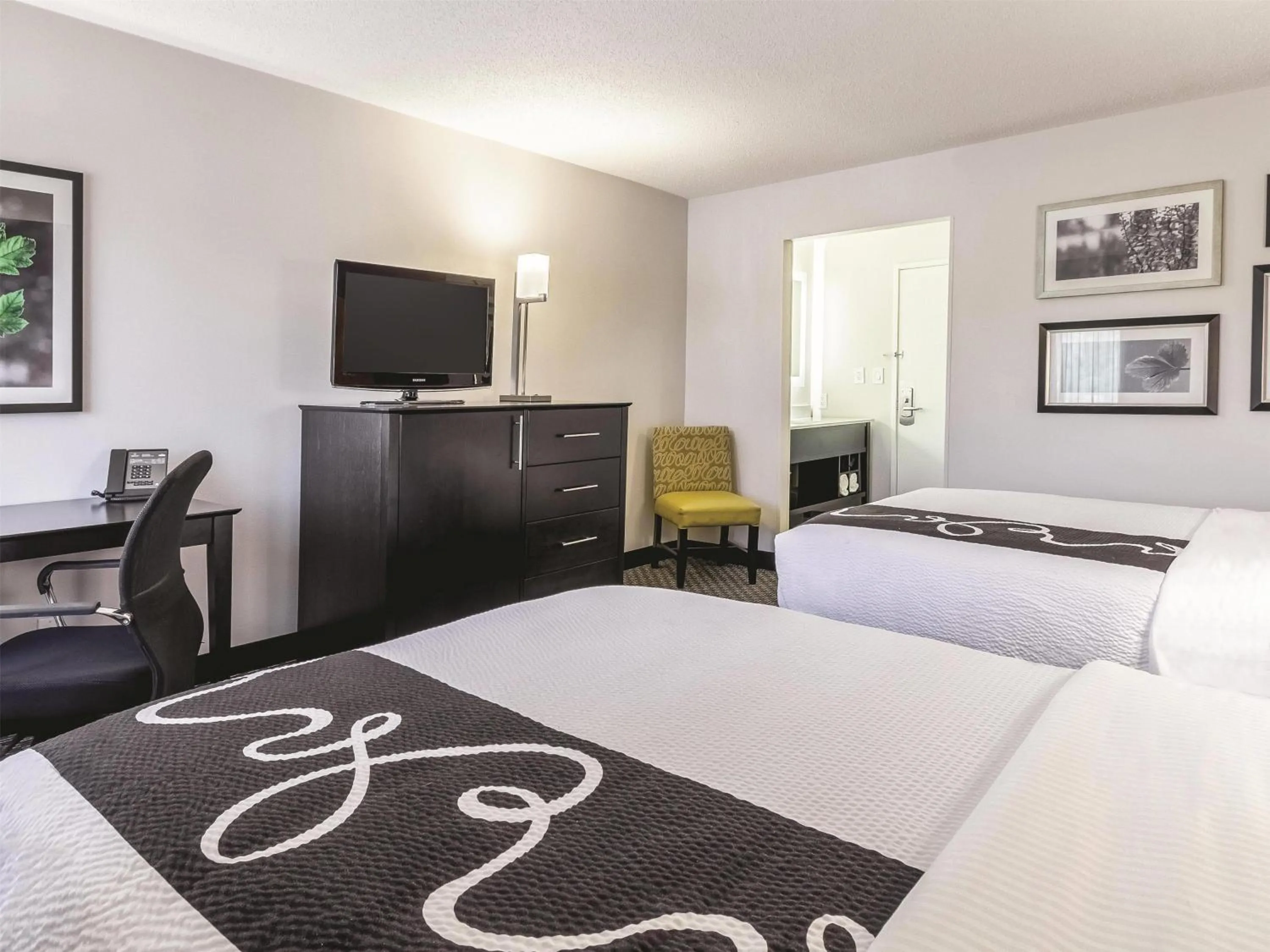 Double Room with Two Double Beds - Disability Access in La Quinta by Wyndham Denver Englewood Tech Ctr
