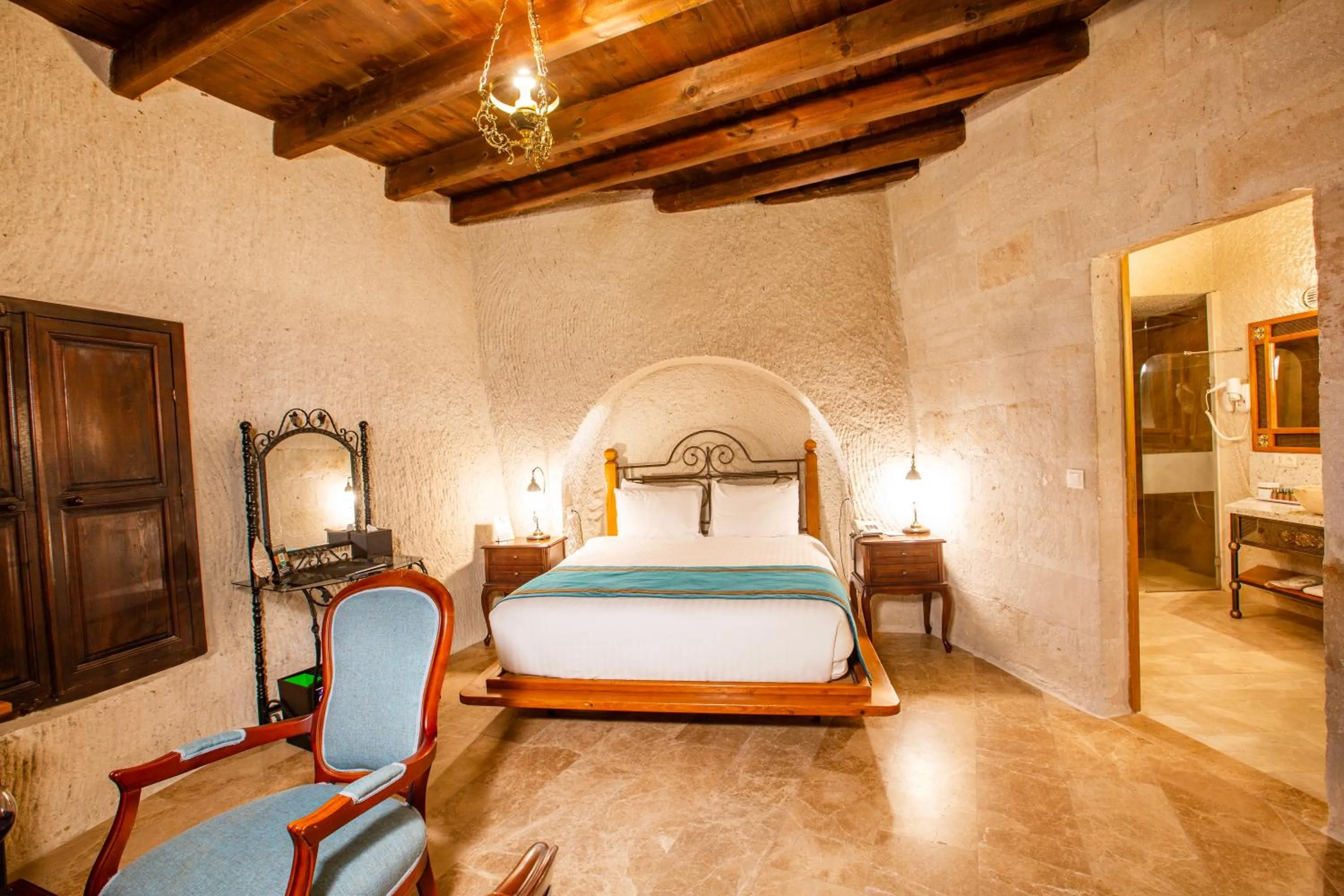 Standard Cave Room in Imperial Cave Suites & Spa