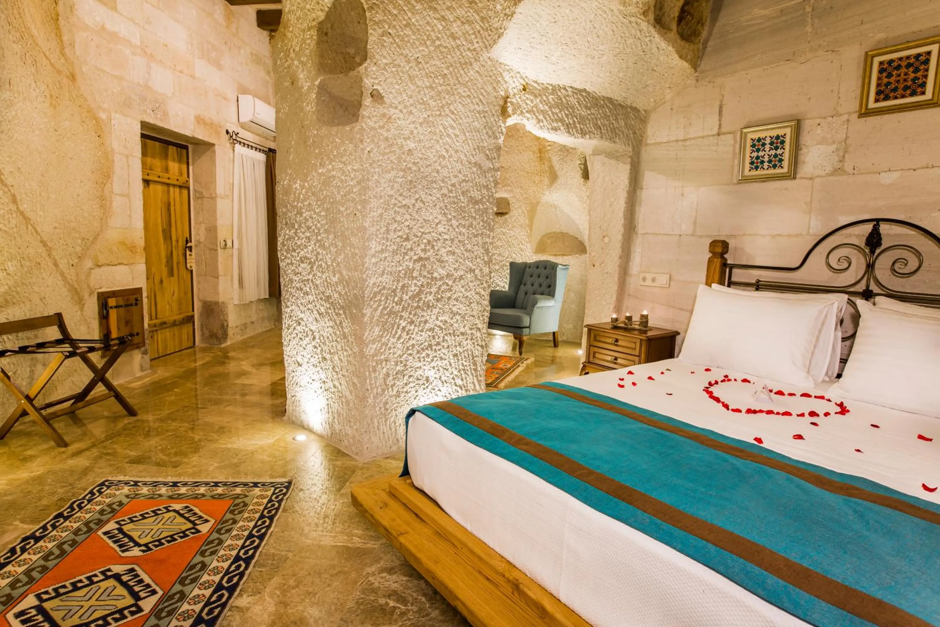 Comfort Suite in Imperial Cave Suites & Spa
