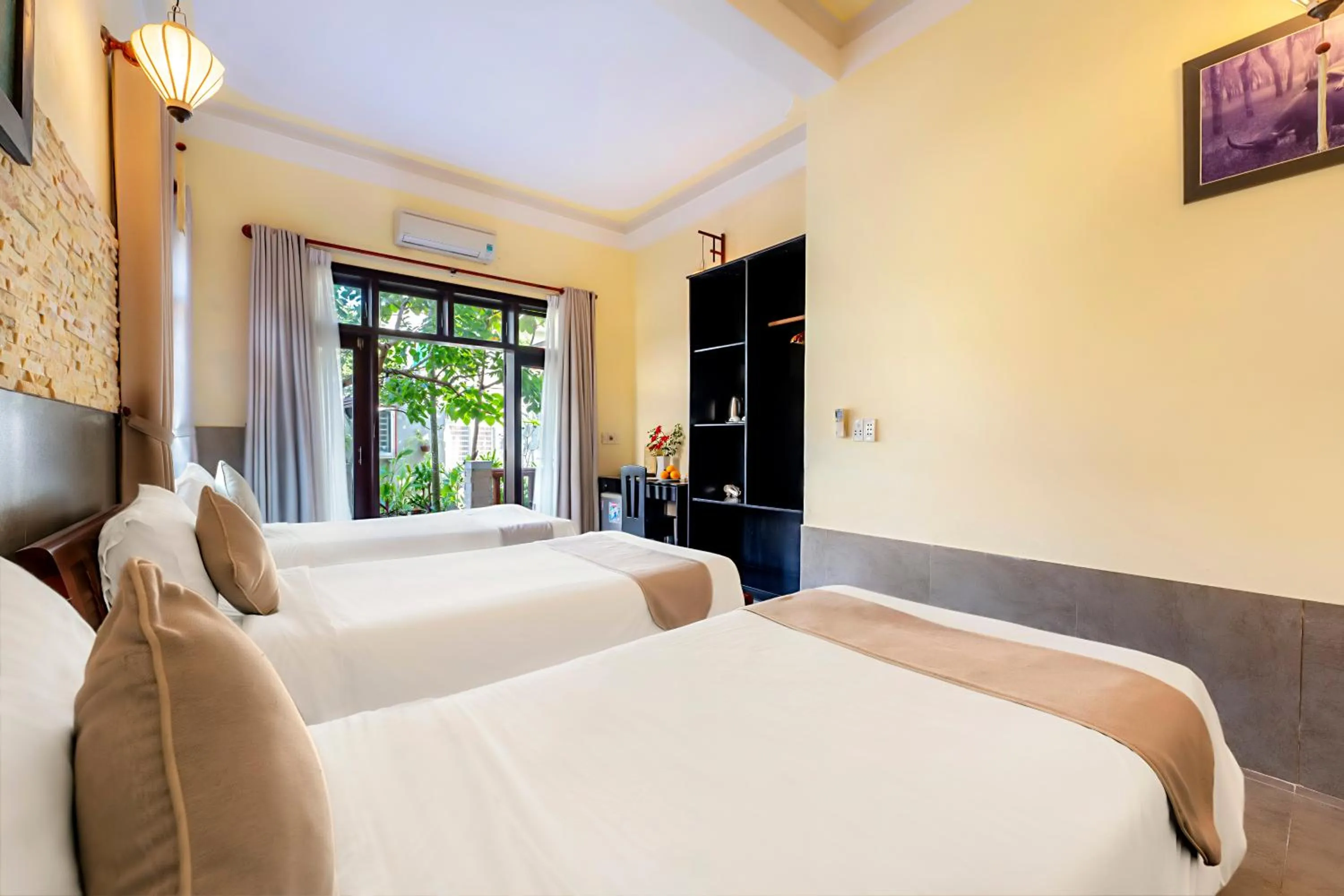 Triple Room with Garden View in Loc Phat Hoi An Homestay