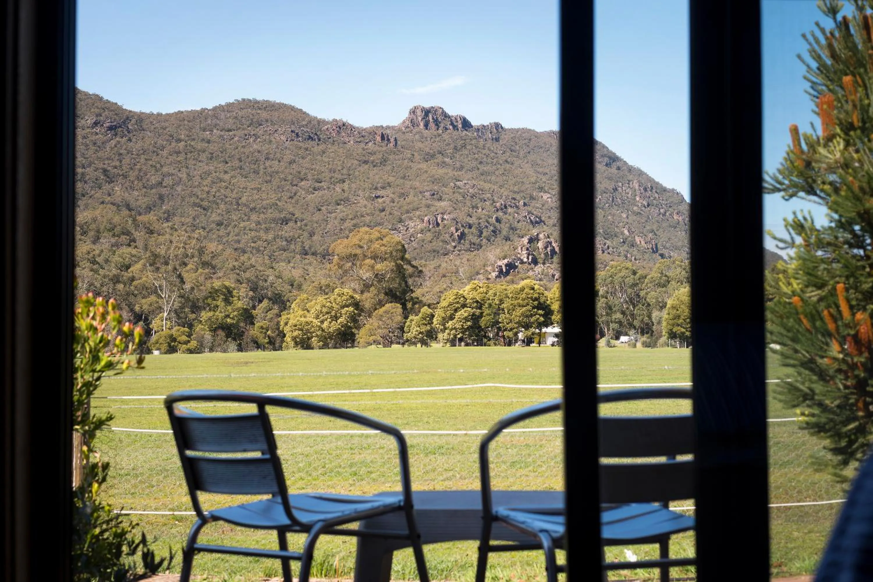 Double Room with Mountain View in Kookaburra Motor Lodge