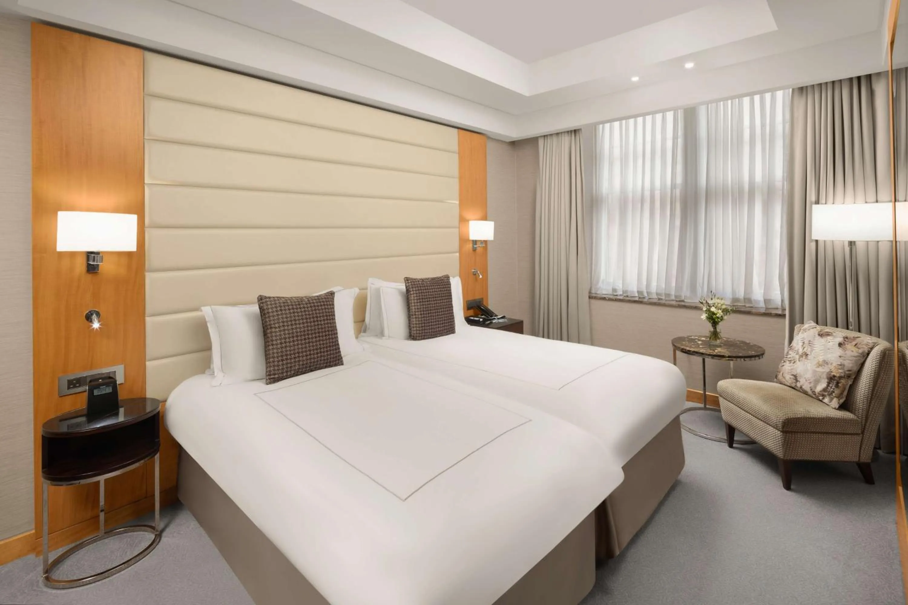 Executive Twin Room - Lounge Access in Conrad London St James