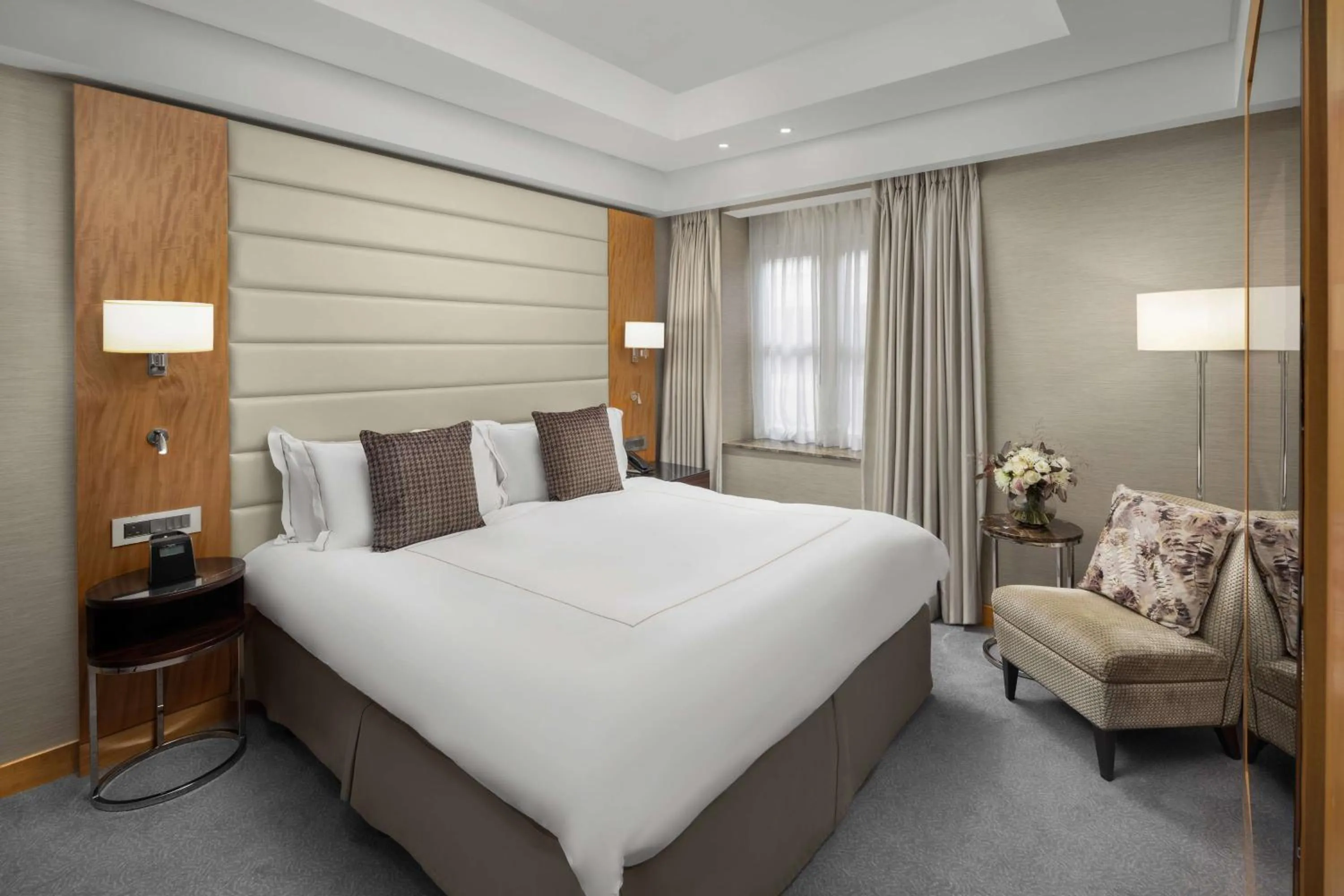 Superior King Room in Conrad London St James