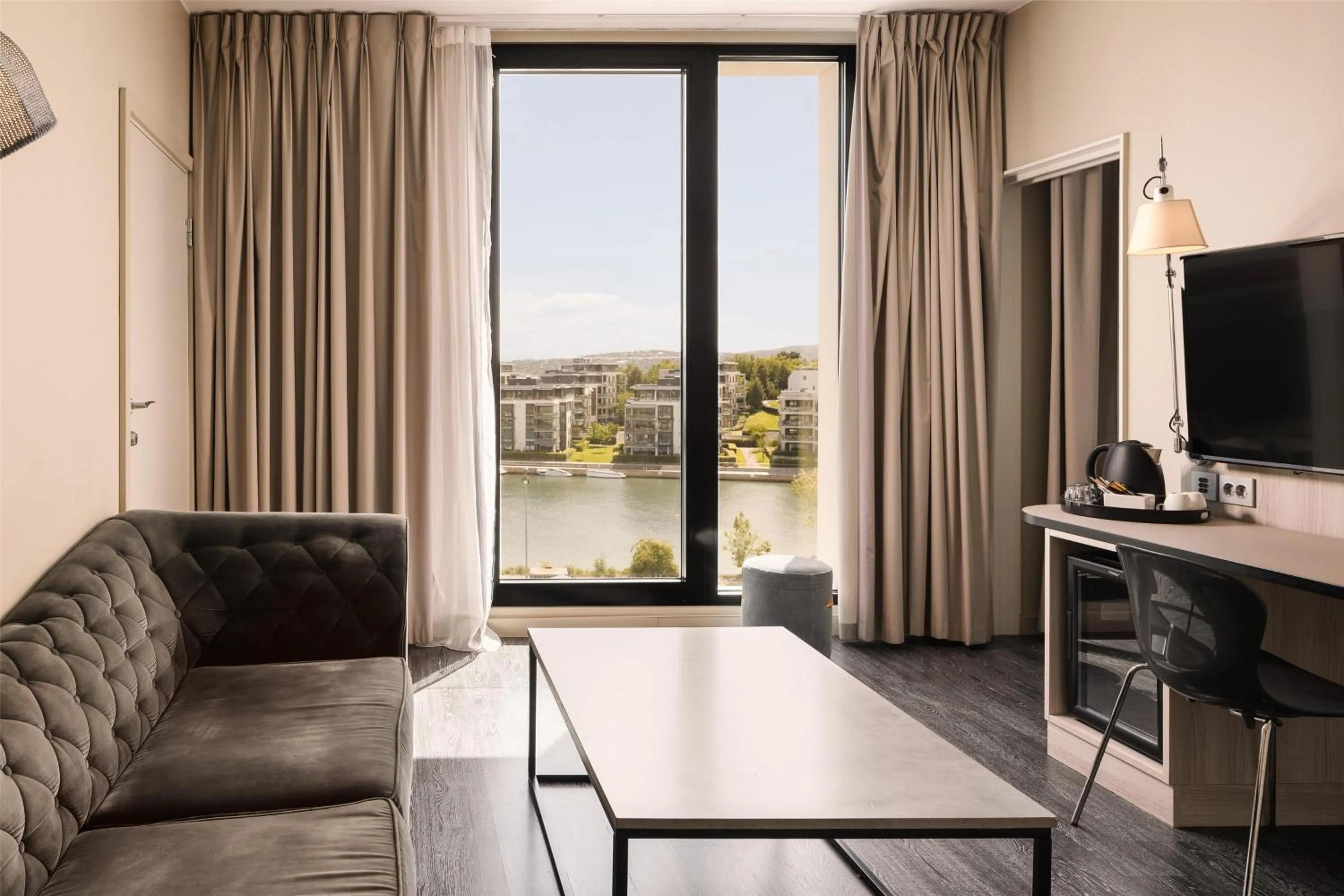 Junior Suite in Scandic Fornebu