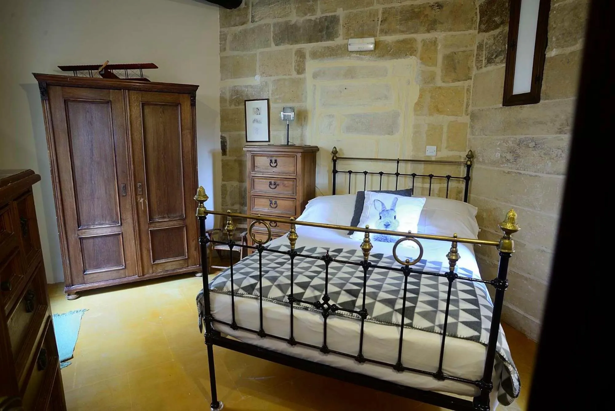 Double Room with Garden View in The Burrow Guest House