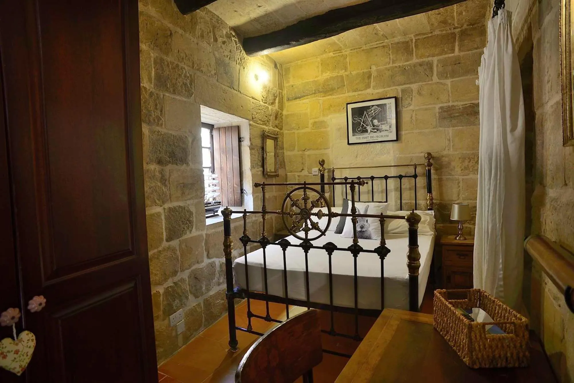 Deluxe Single Room - single occupancy in The Burrow Guest House