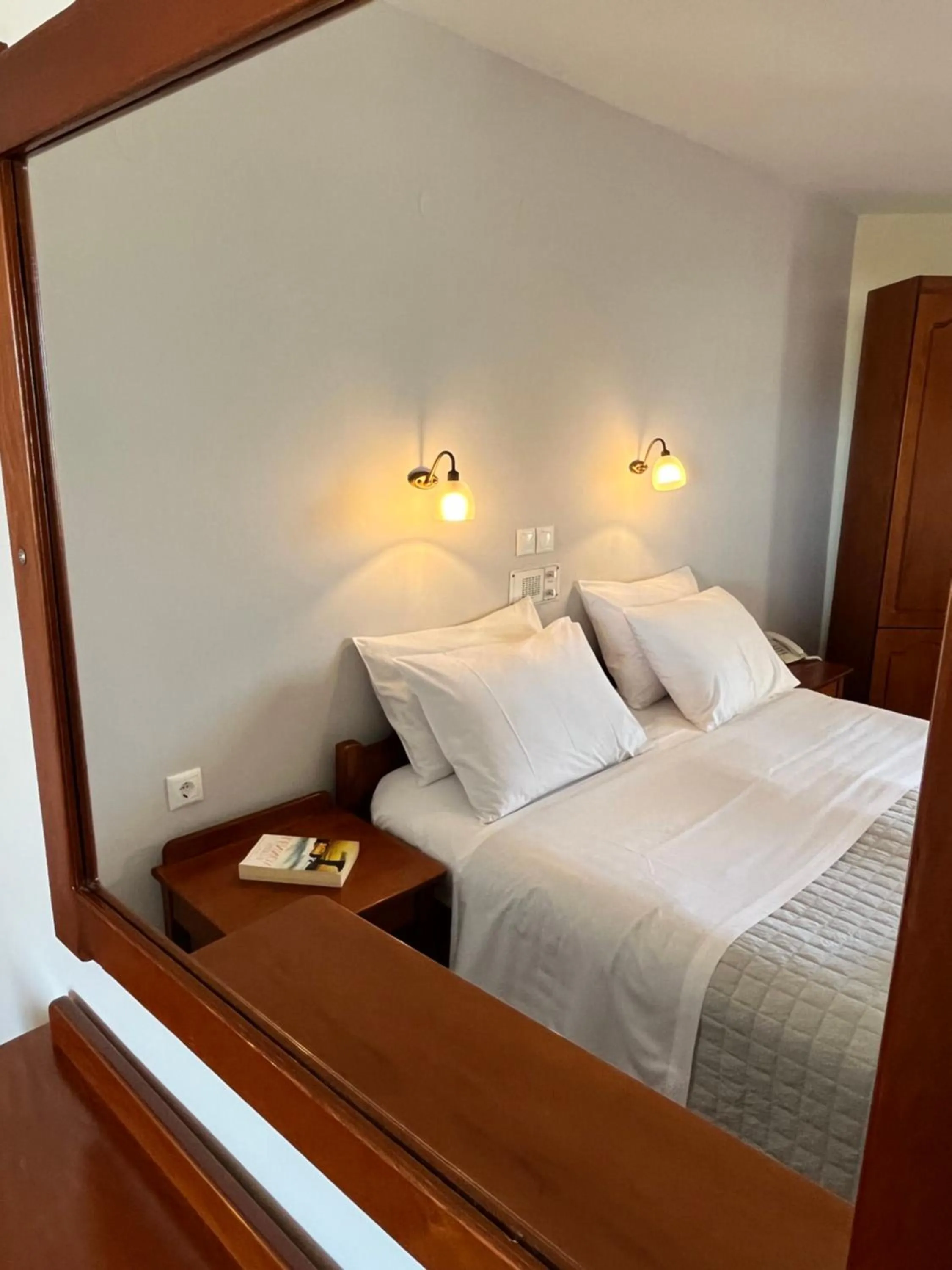 Double or Twin Room with Garden View in Iolkos Hotel Apartments