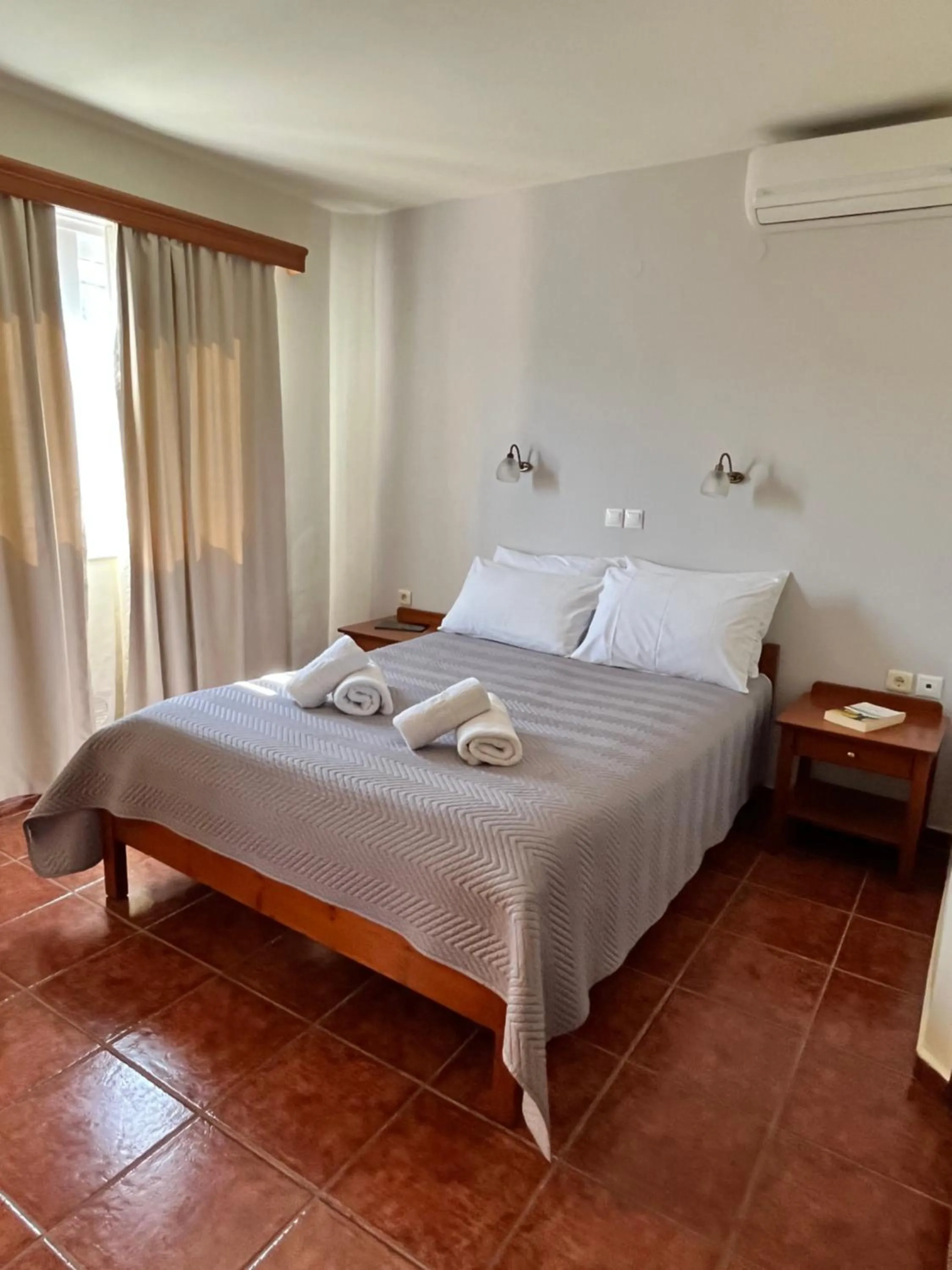 Standard Studio in Iolkos Hotel Apartments