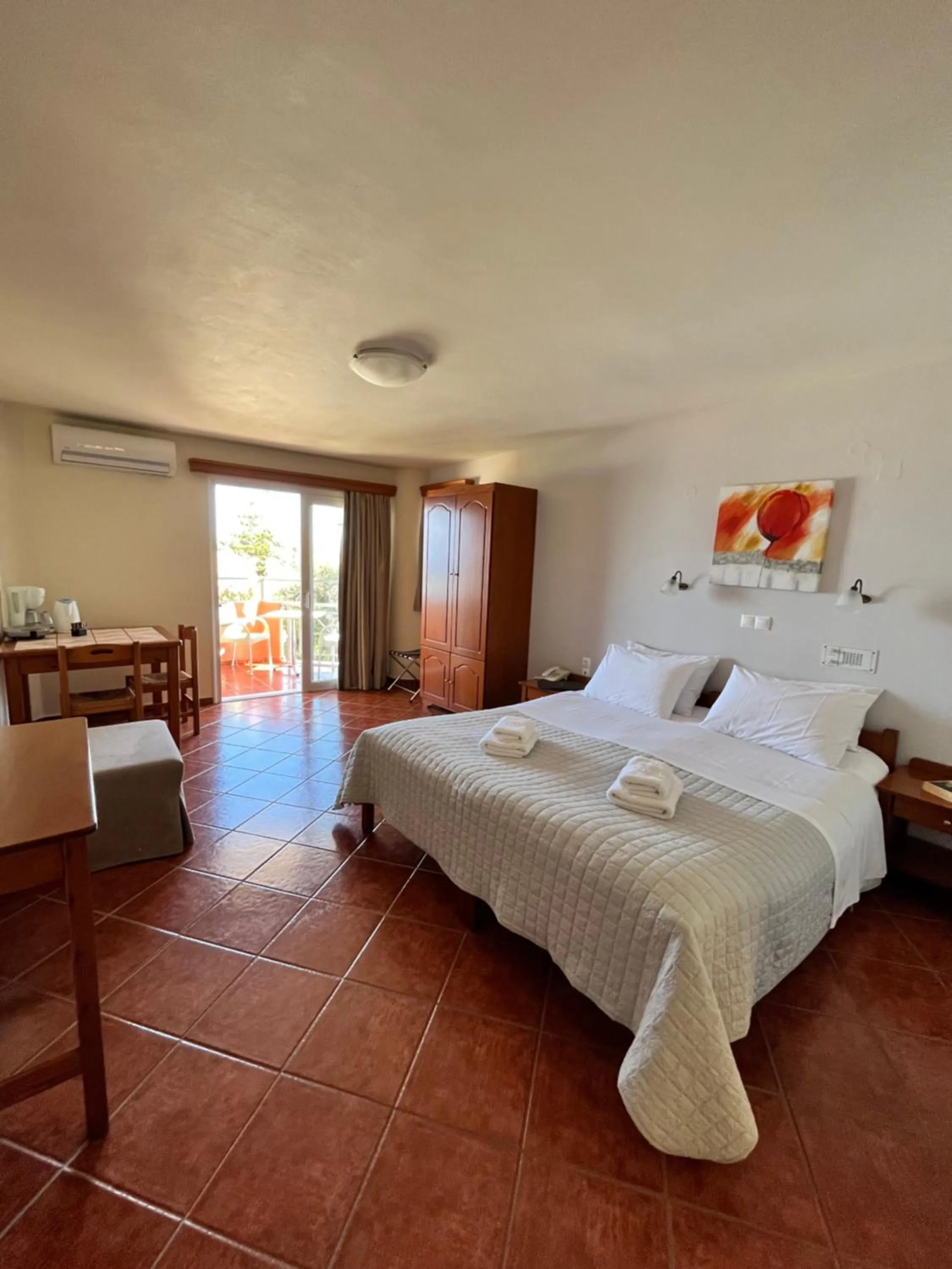 Studio with Garden View in Iolkos Hotel Apartments