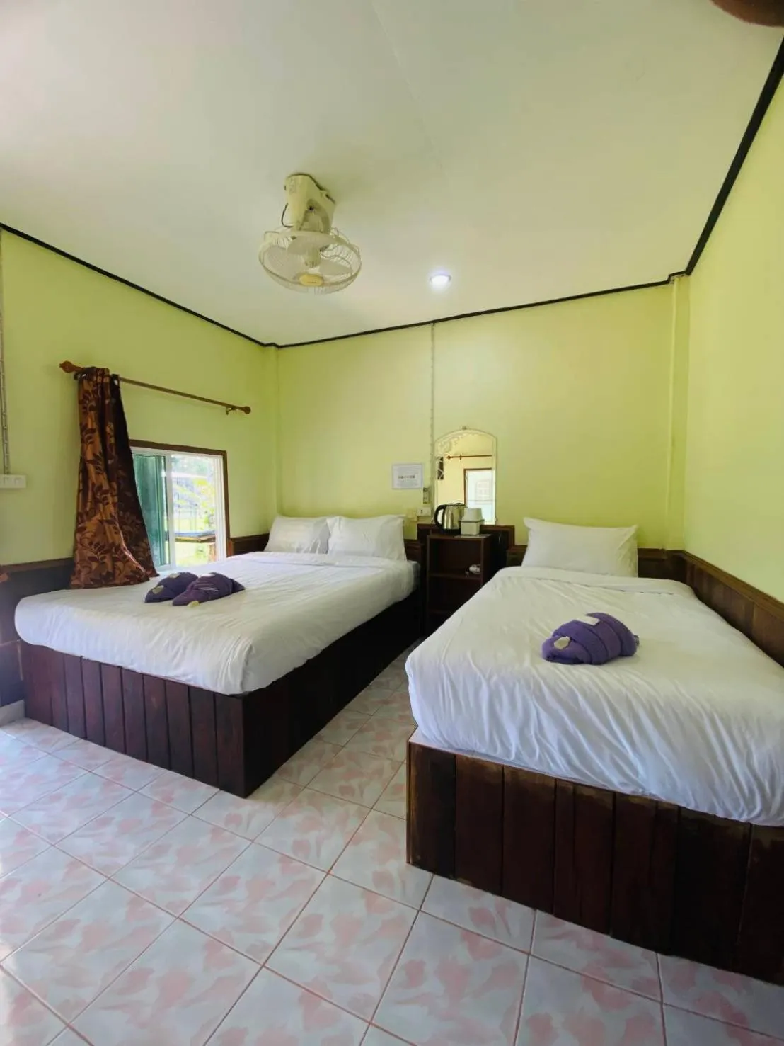 Deluxe Triple Room in Koh Kood Far East Resort