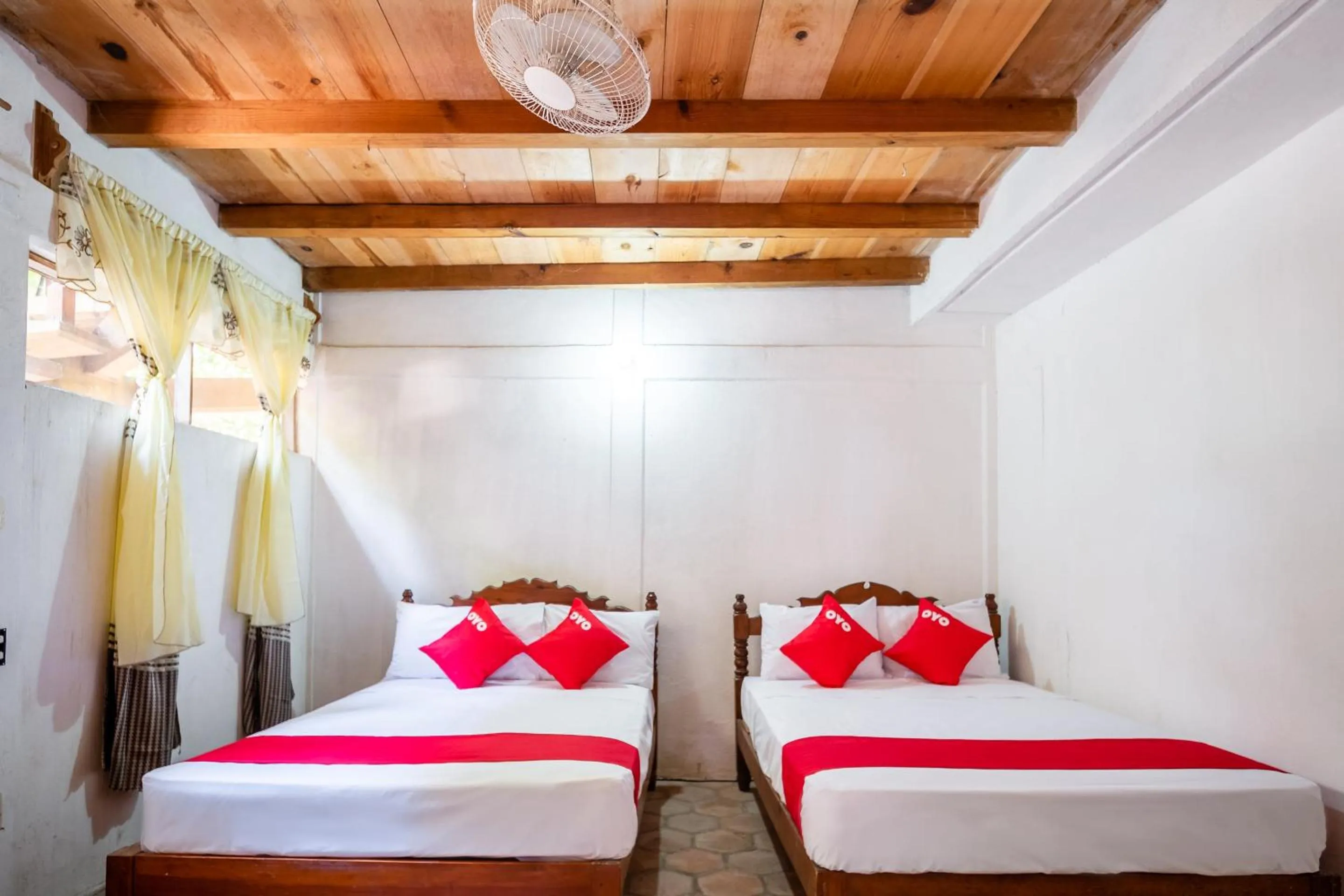 Standard Two Beds  in OYO Cabañas Abril, Mazunte