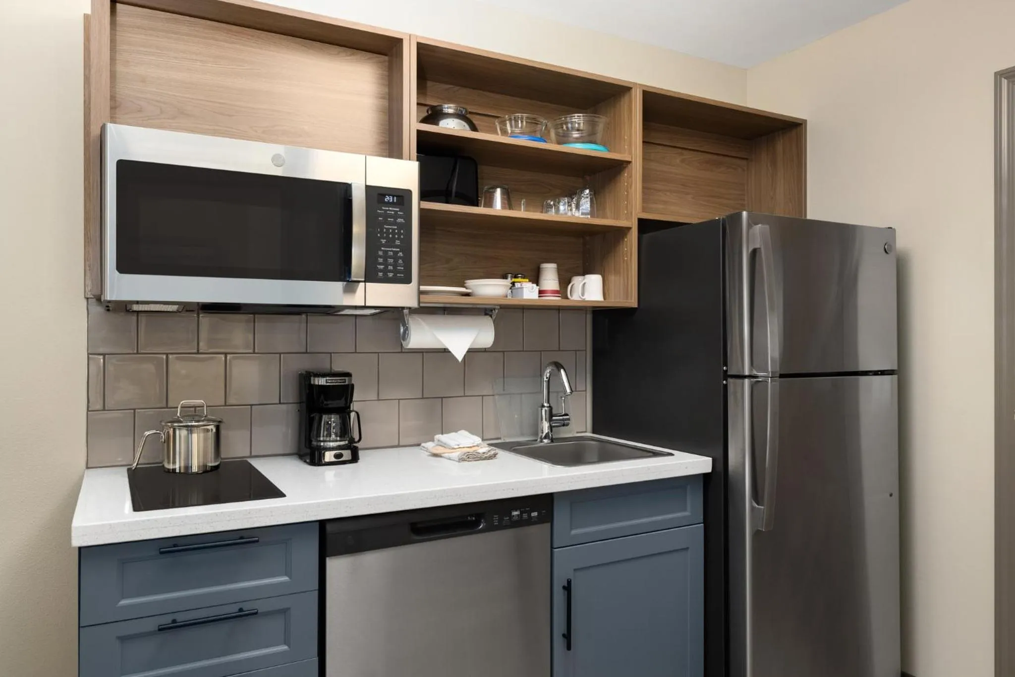 Queen Studio with Two Queen Beds - Non-Smoking in Candlewood Suites Sioux Falls by IHG