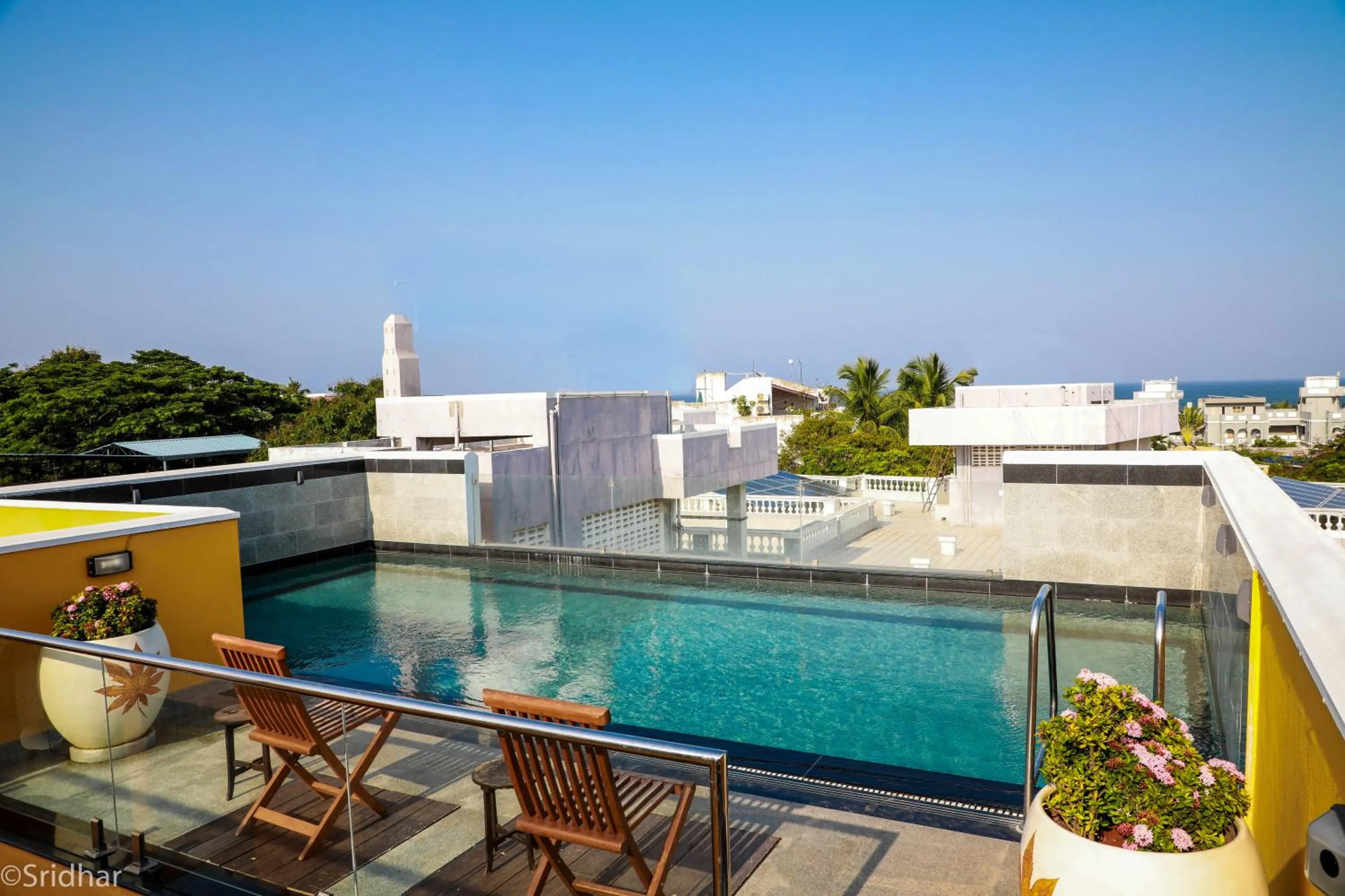 Petit Palais by CROSSWAY