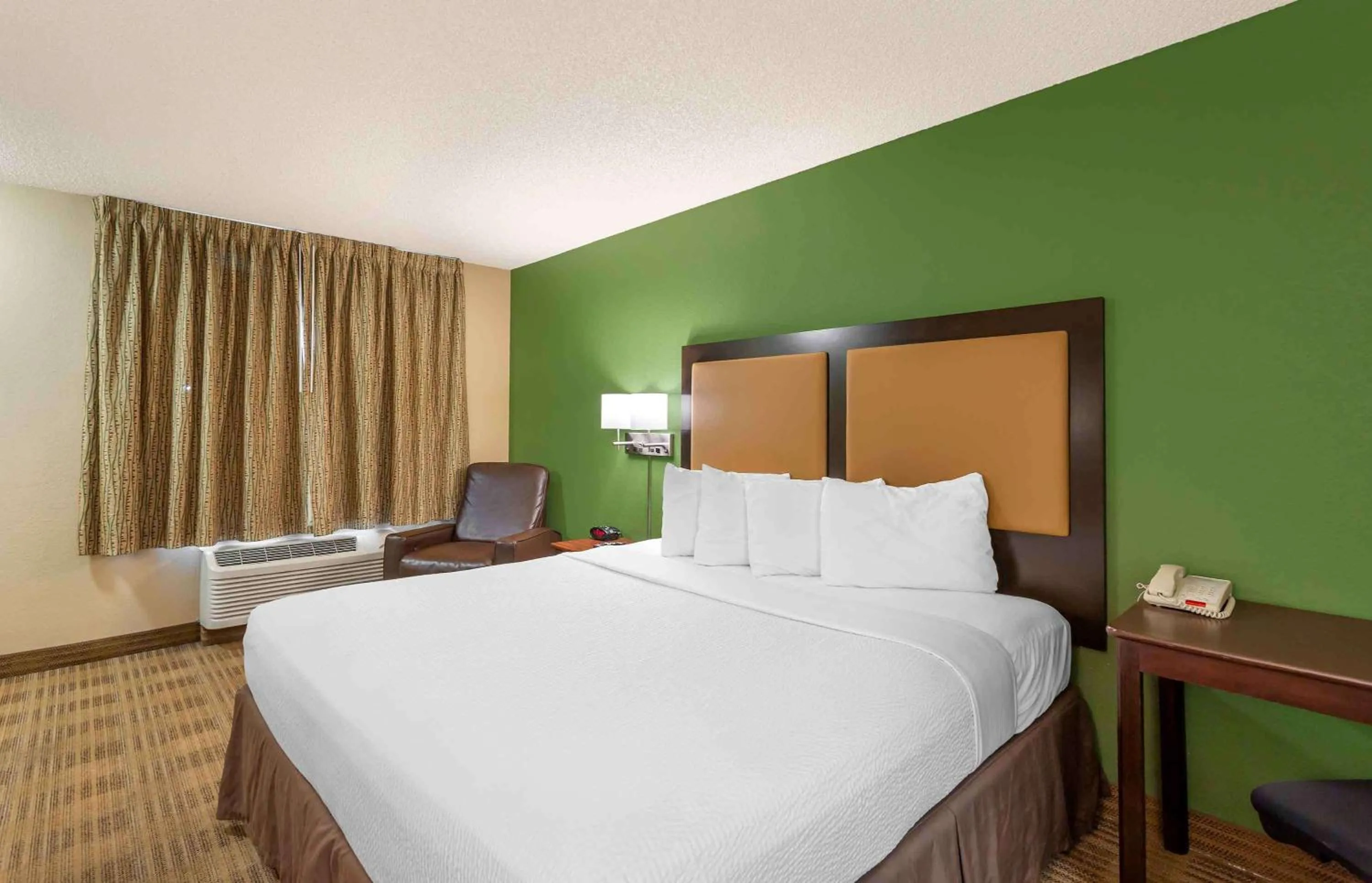 Studio with 1 King Bed - Non-Smoking in Extended Stay America Suites - Salt Lake City - West Valley Center