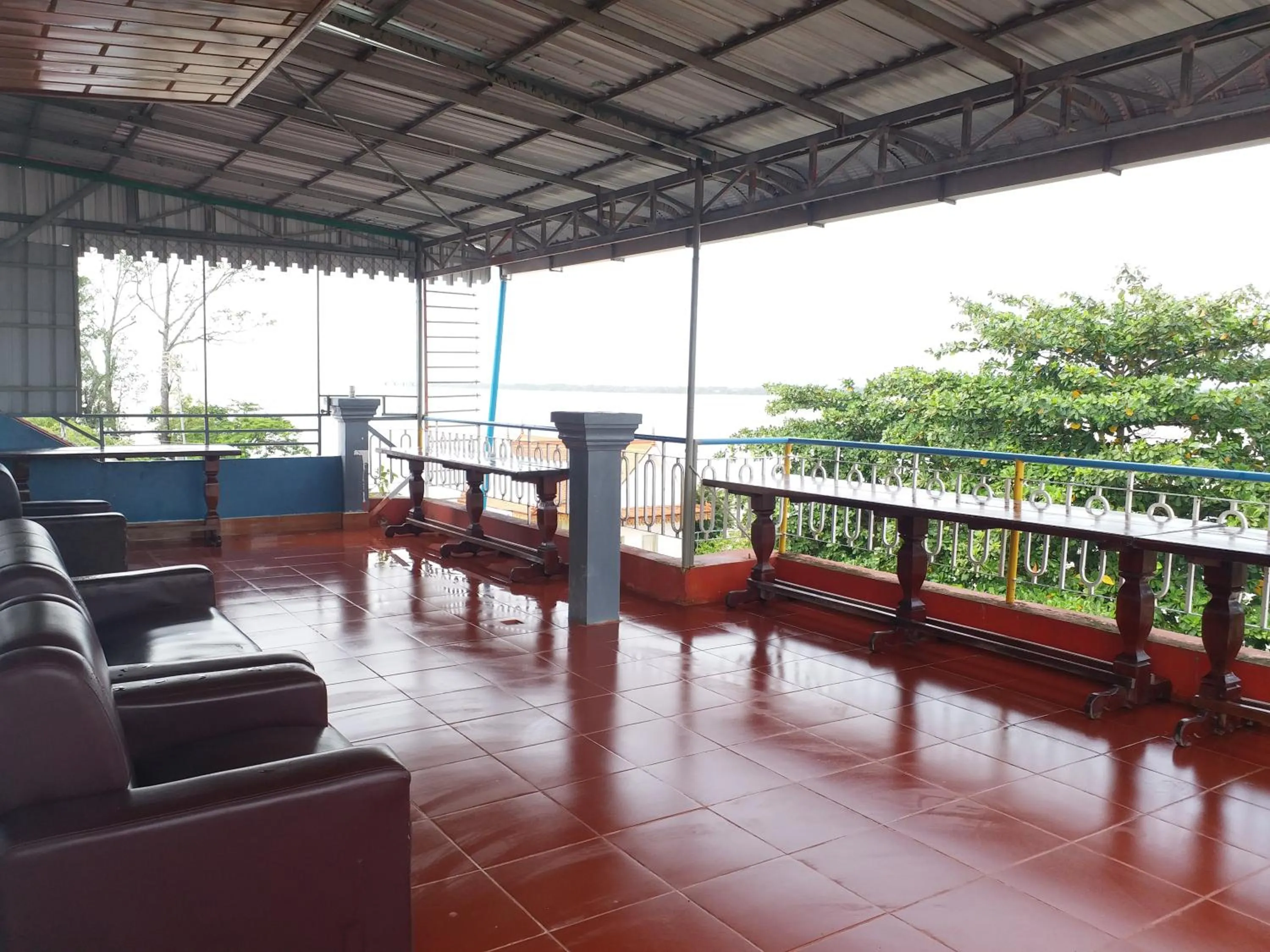 City view in Silver Dolphin Guesthouse & Restaurant