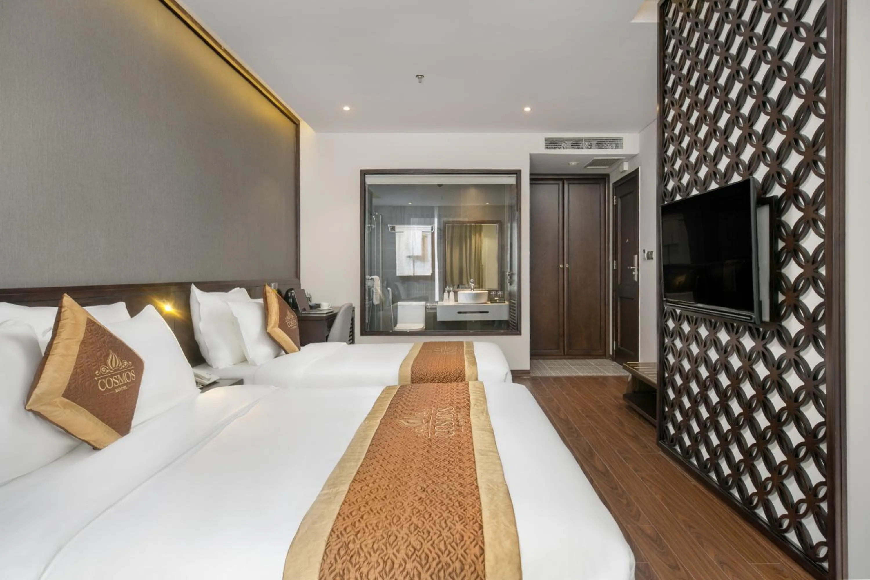 Triple Room with City View in Cosmos Hotel Danang