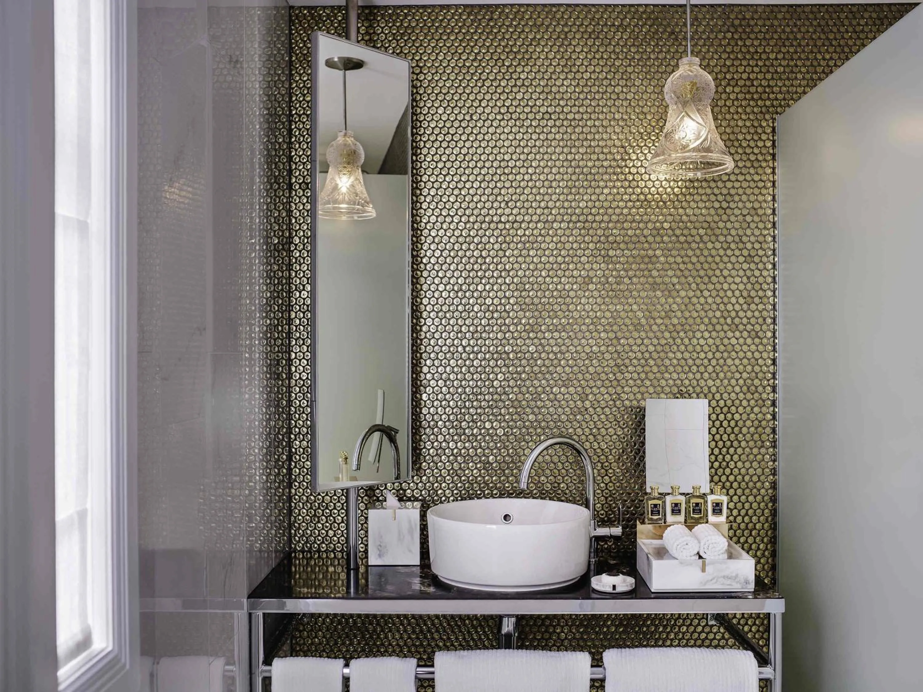 Superior Queen Room in Fable Auckland, MGallery