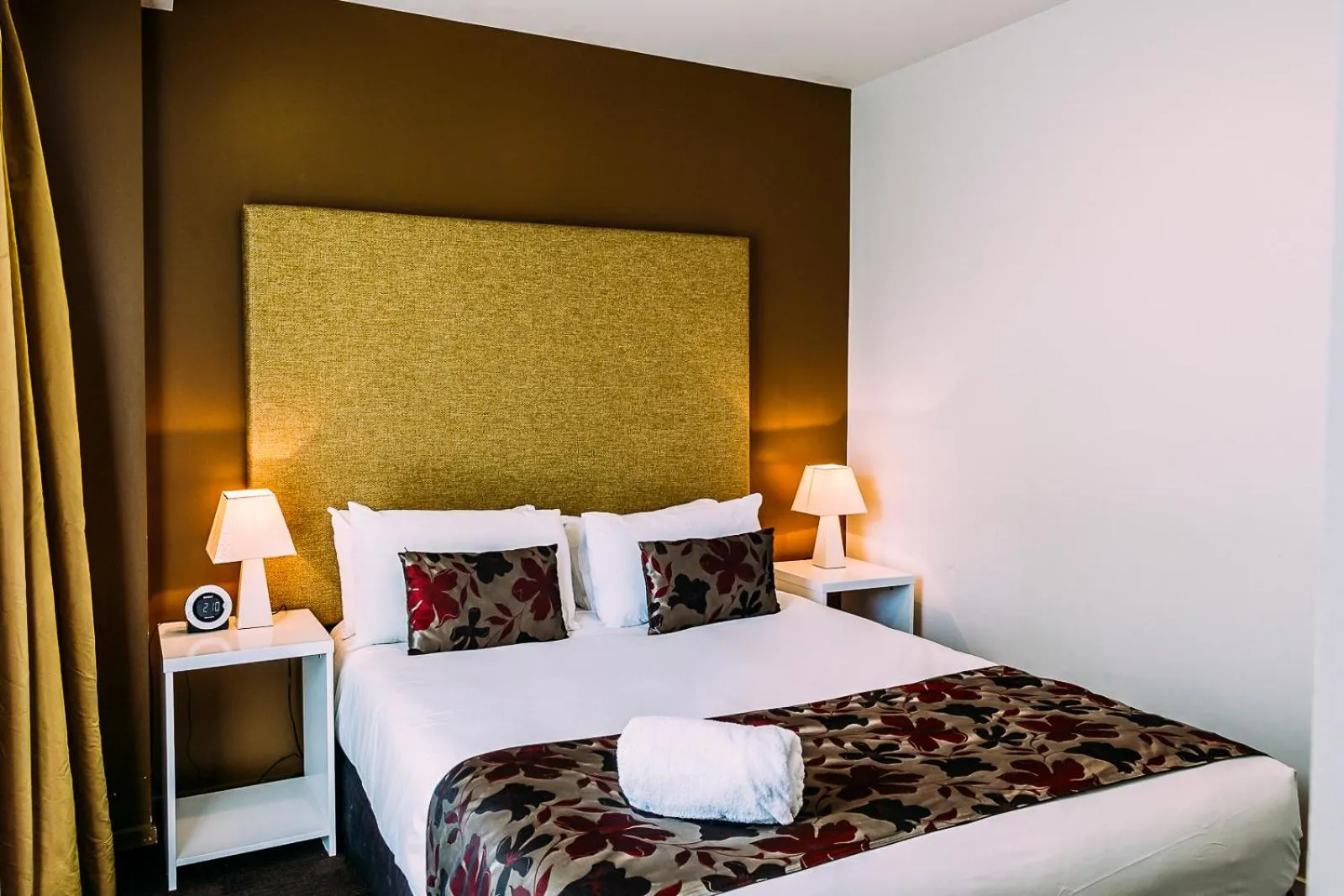 Premier One-Bedroom Apartment in The Quadrant Hotel & Suites