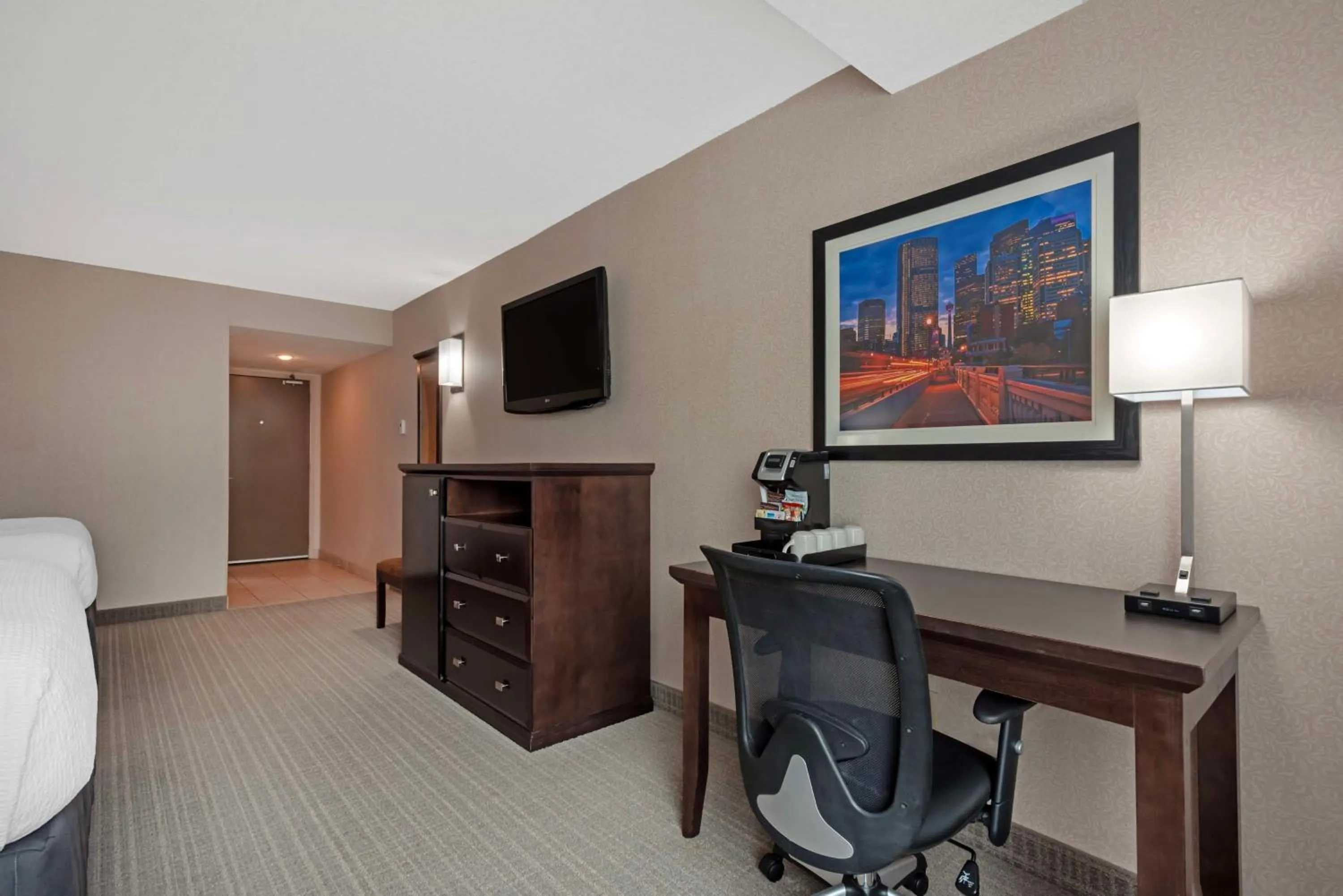 Queen Room with Two Queen Beds - Disability Access in Best Western PLUS Port O'Call Hotel