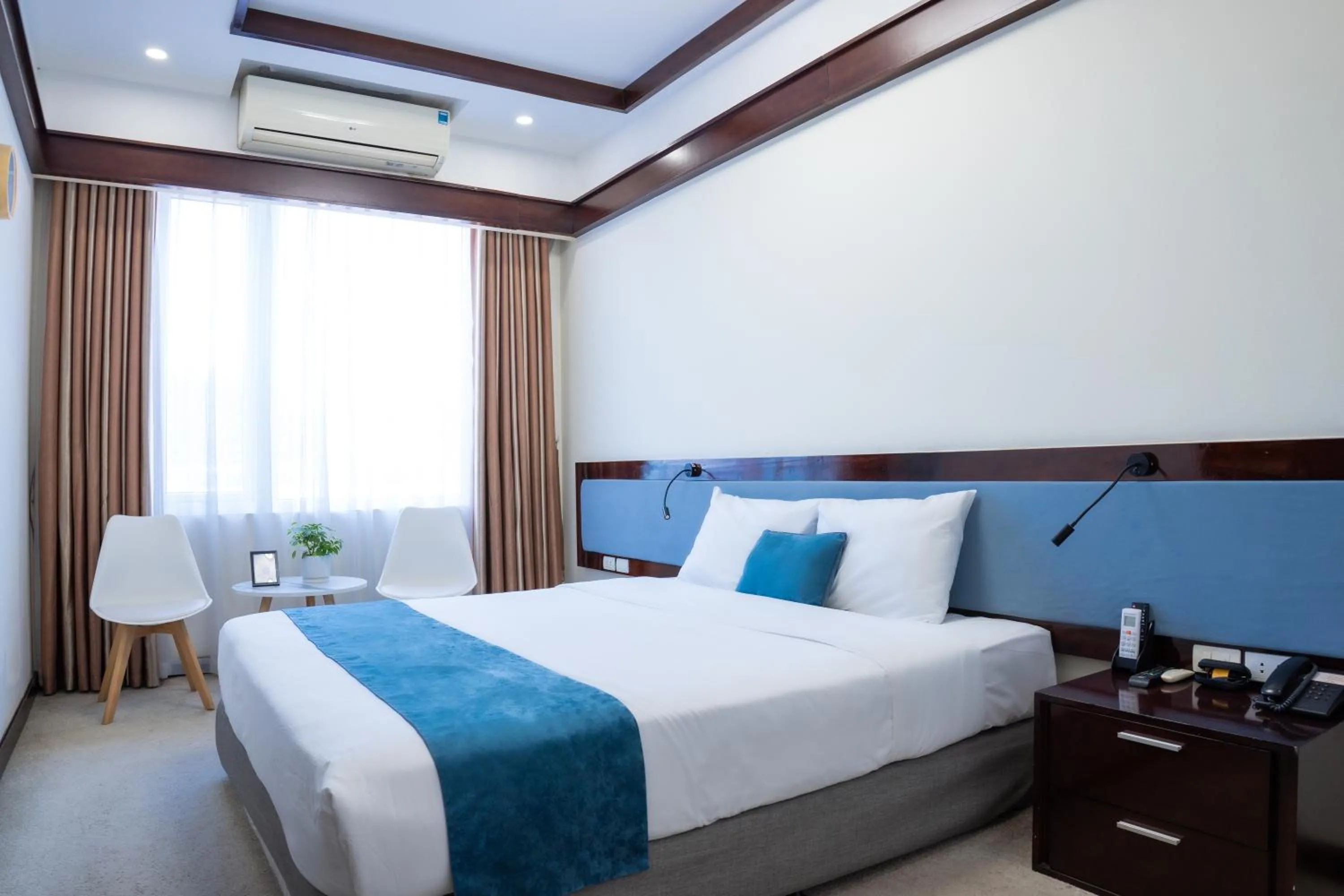 Deluxe Double Room in Mango Hotel - Ha Noi Railway station