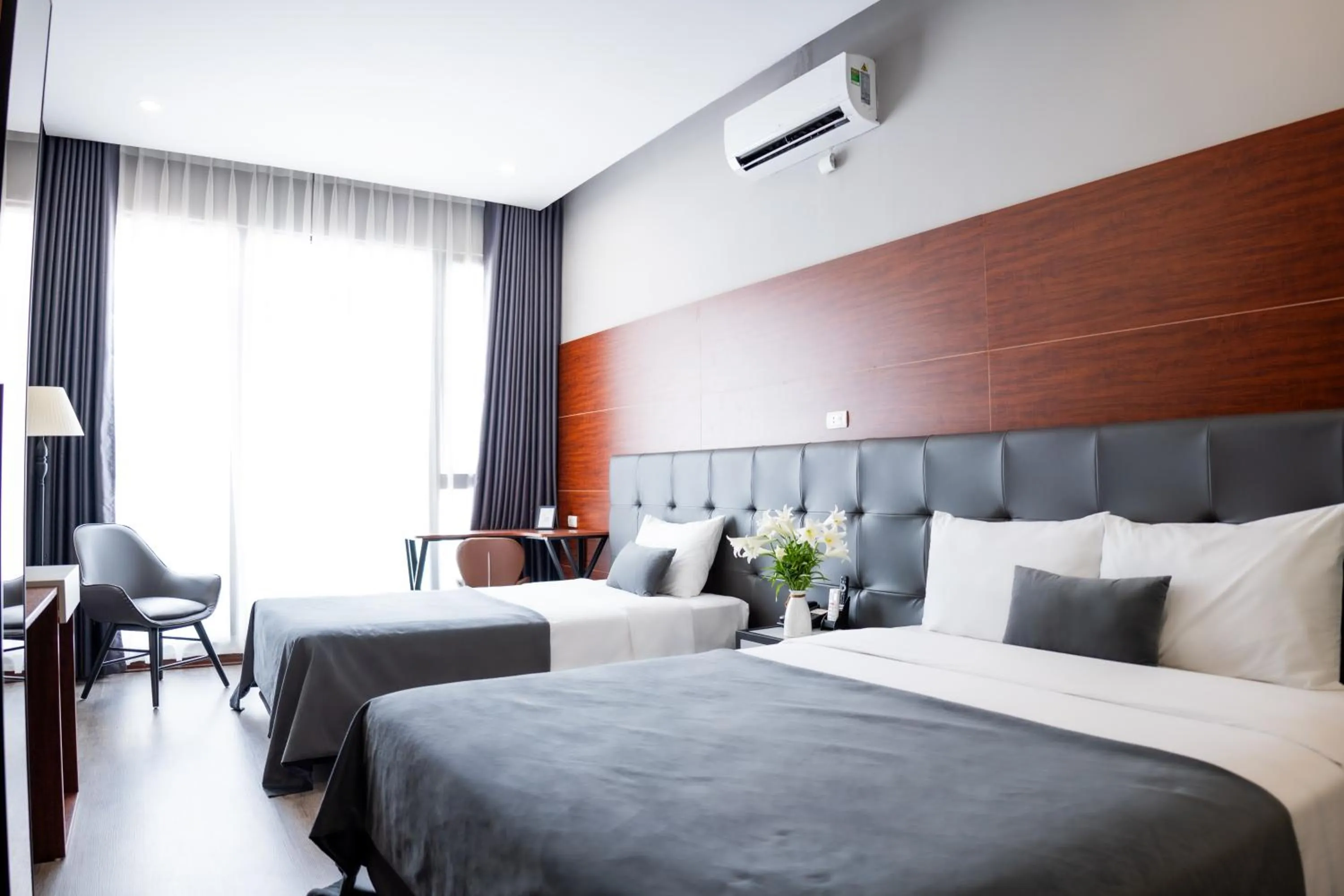 Family Room with Garden View in Mango Hotel - Ha Noi Railway station