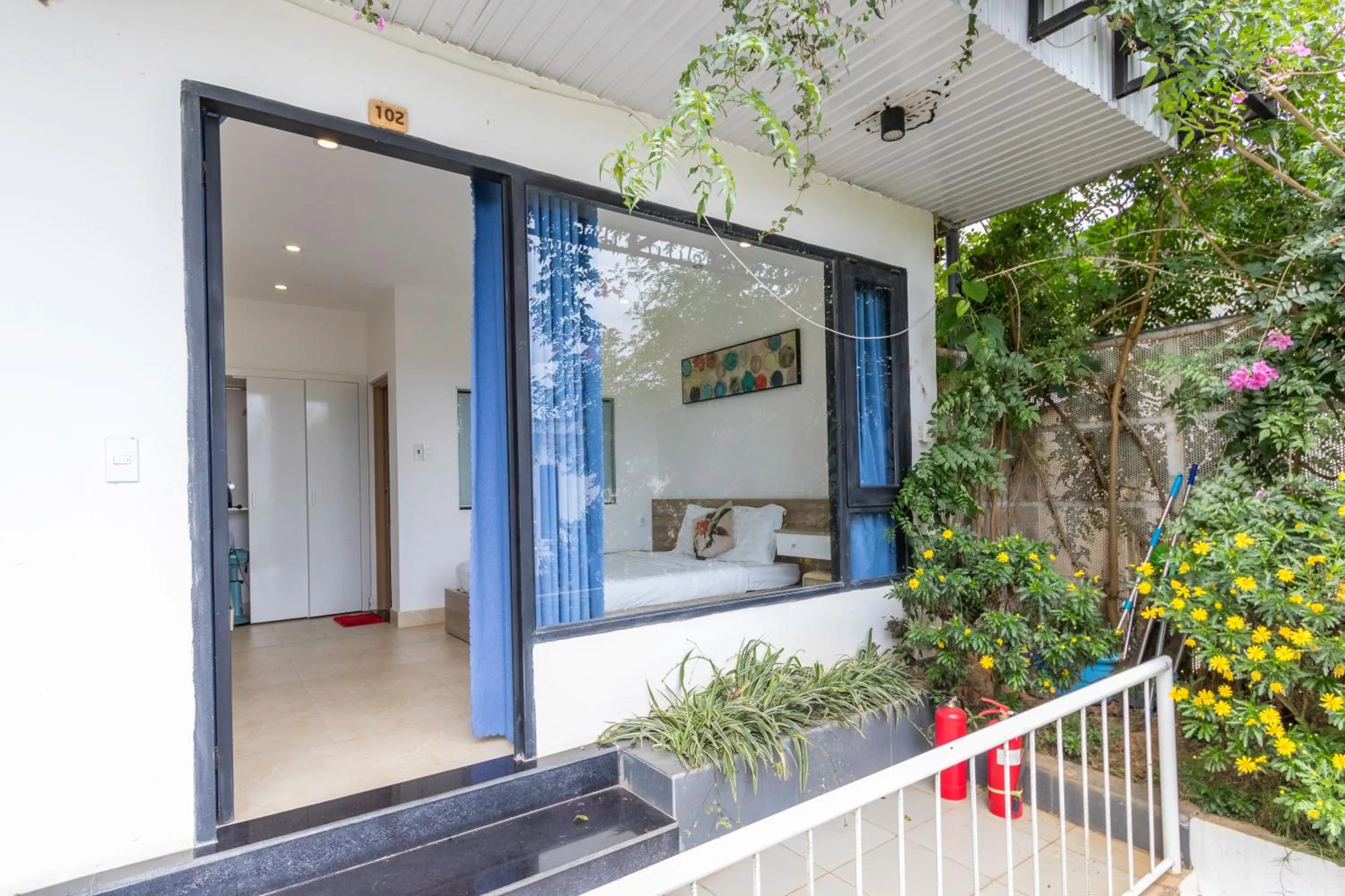 Double Room with Mountain View in An Garden Dalat