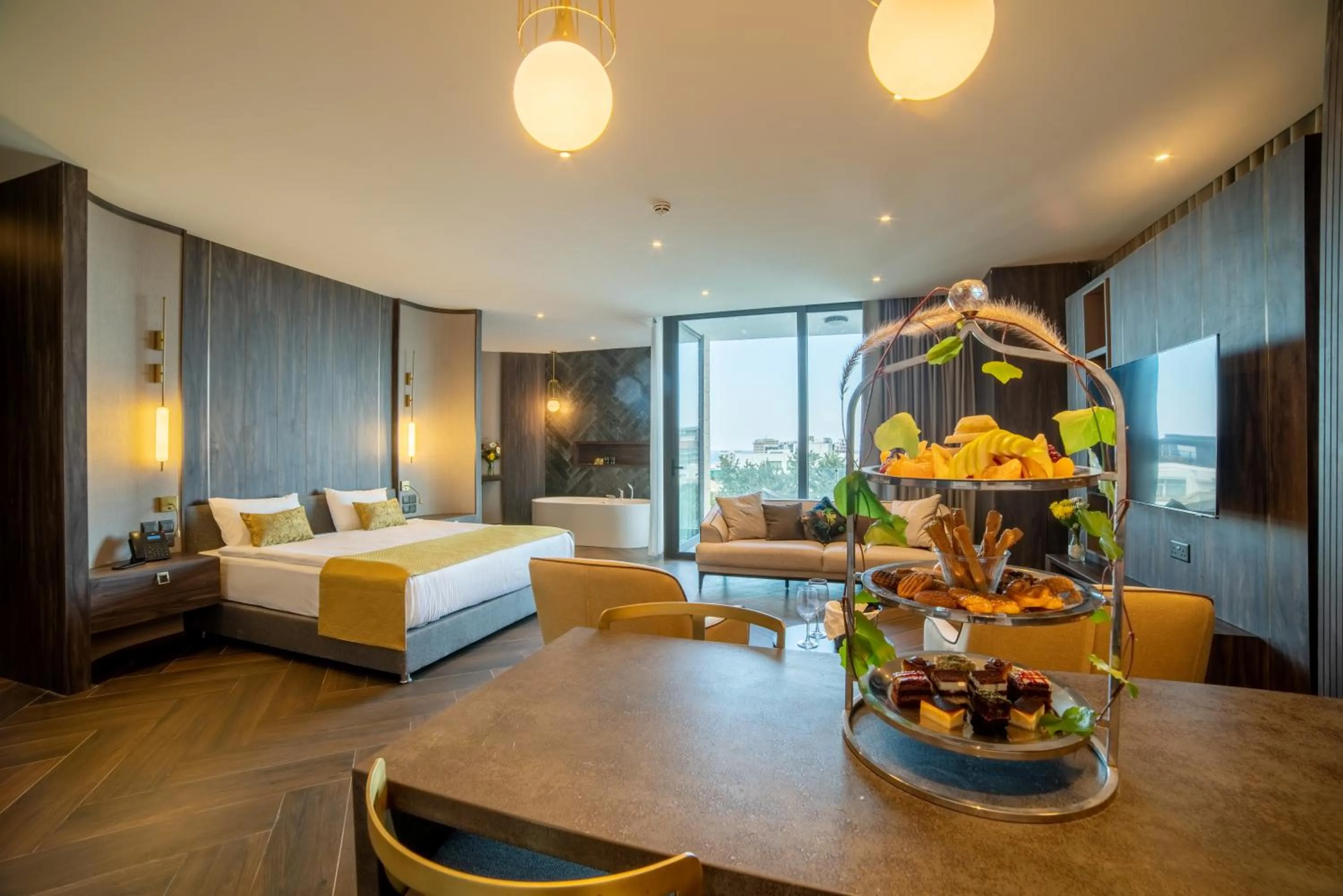 Queen Suite - Annex in Hotel Pia Bella