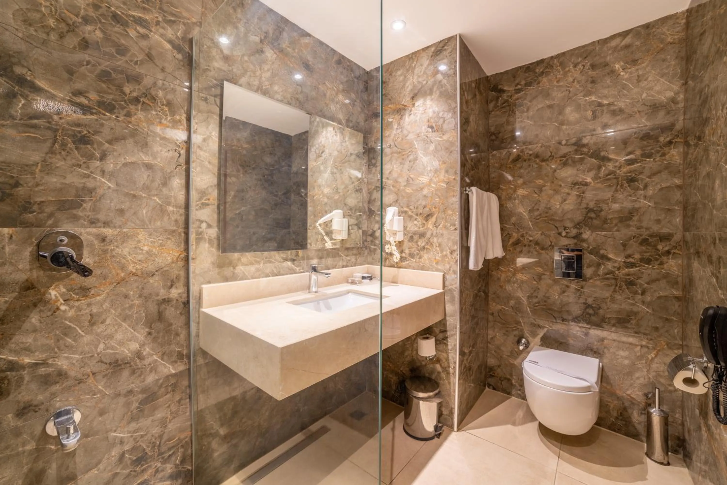 Standard Twin Room in Hotel Pia Bella