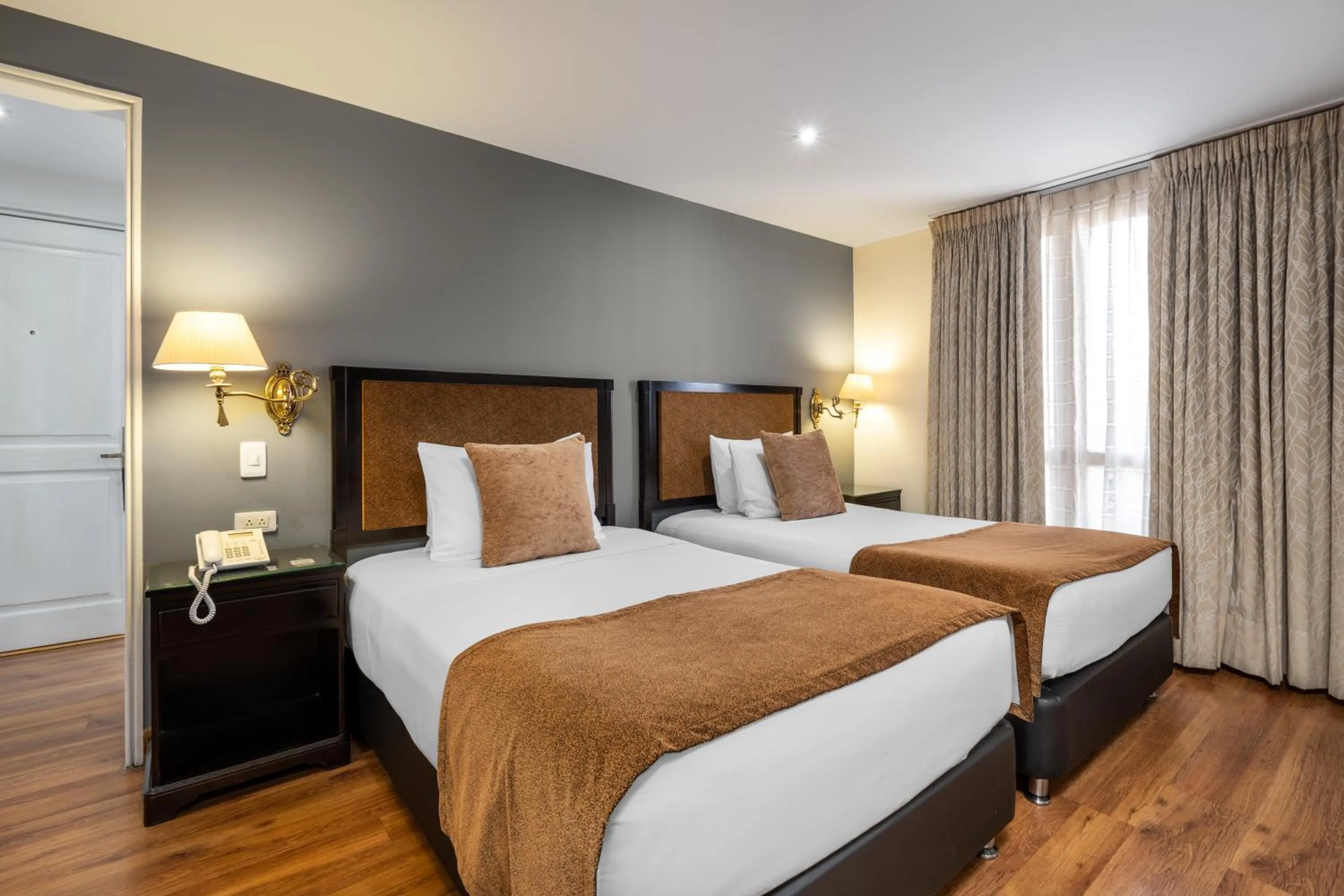 Twin Room in Hotel Le Manoir Bogotá