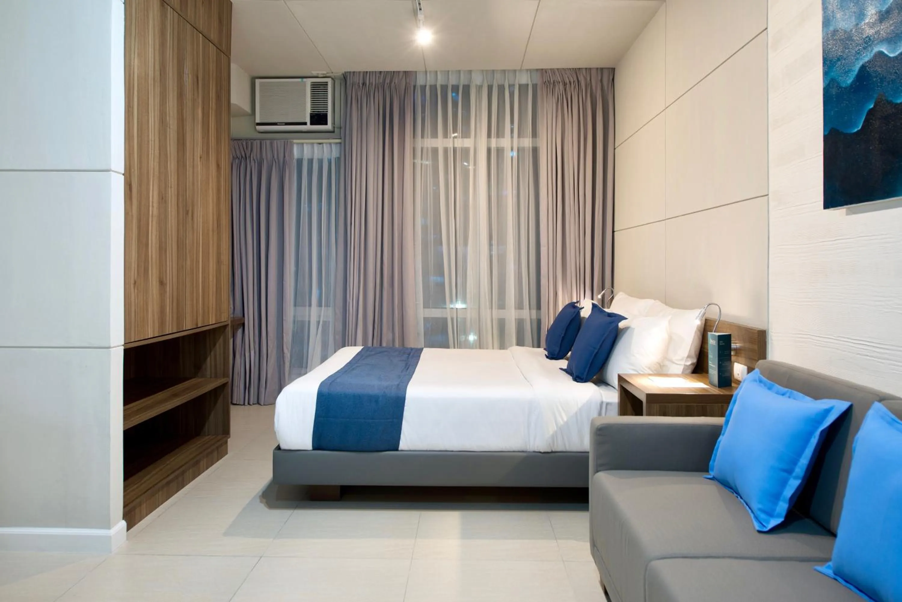 Studio Bedroom Queen in The Sphere Serviced Residences Managed by HII