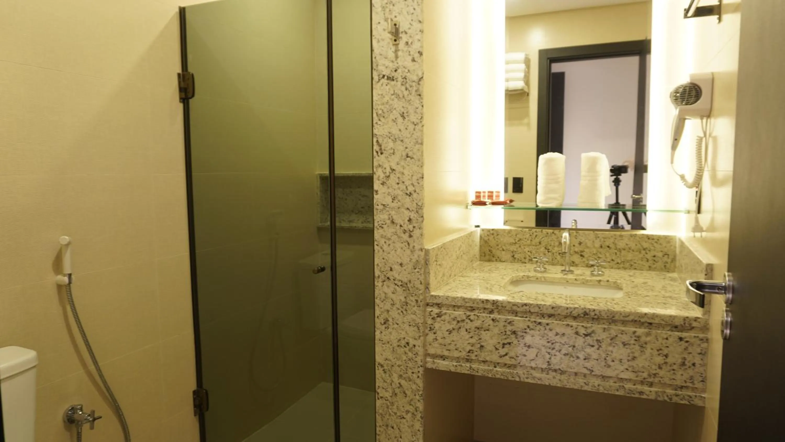 Premium Double or Twin Room in Rafain Palace Hotel & Convention Center