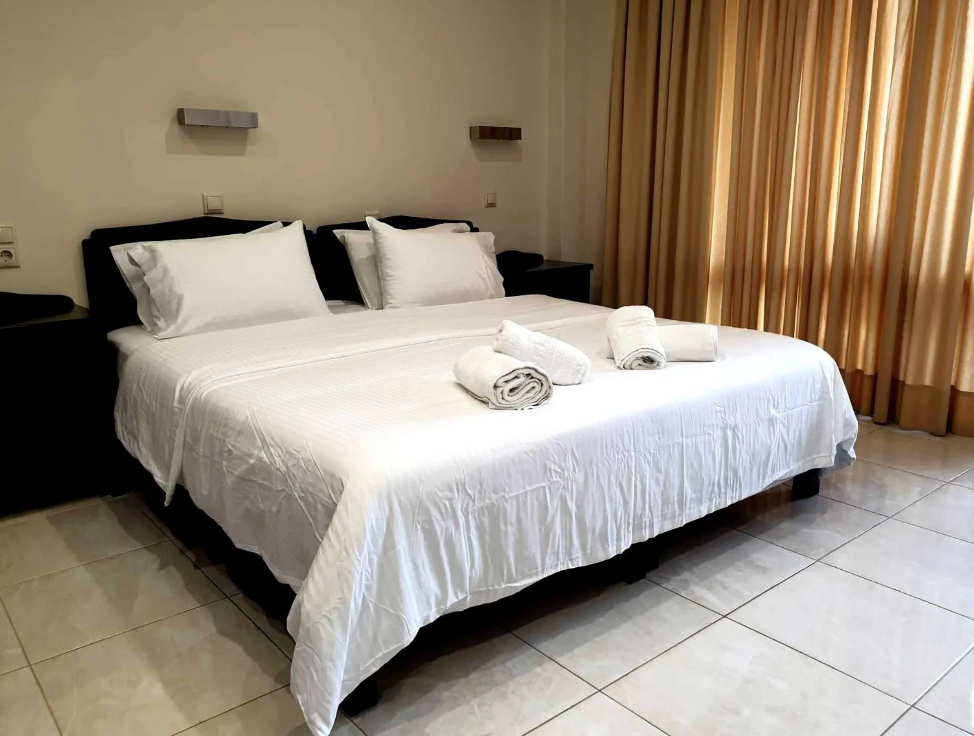 Single Room in 24 Seven Boutique Hotel
