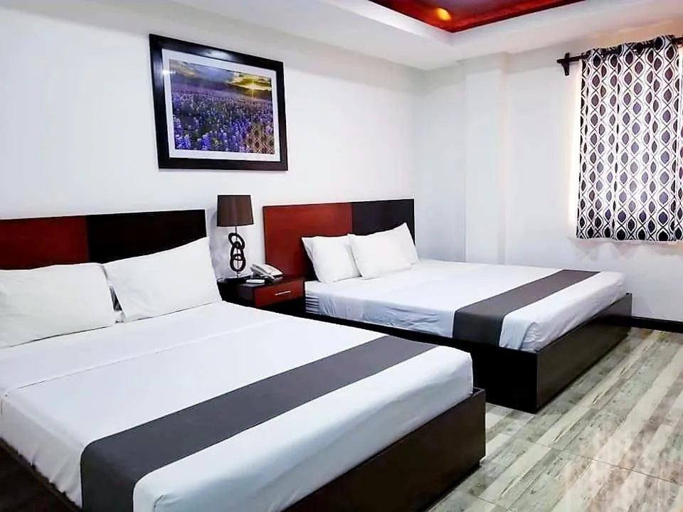 Deluxe Double or Twin Room in Hotel Gabriella