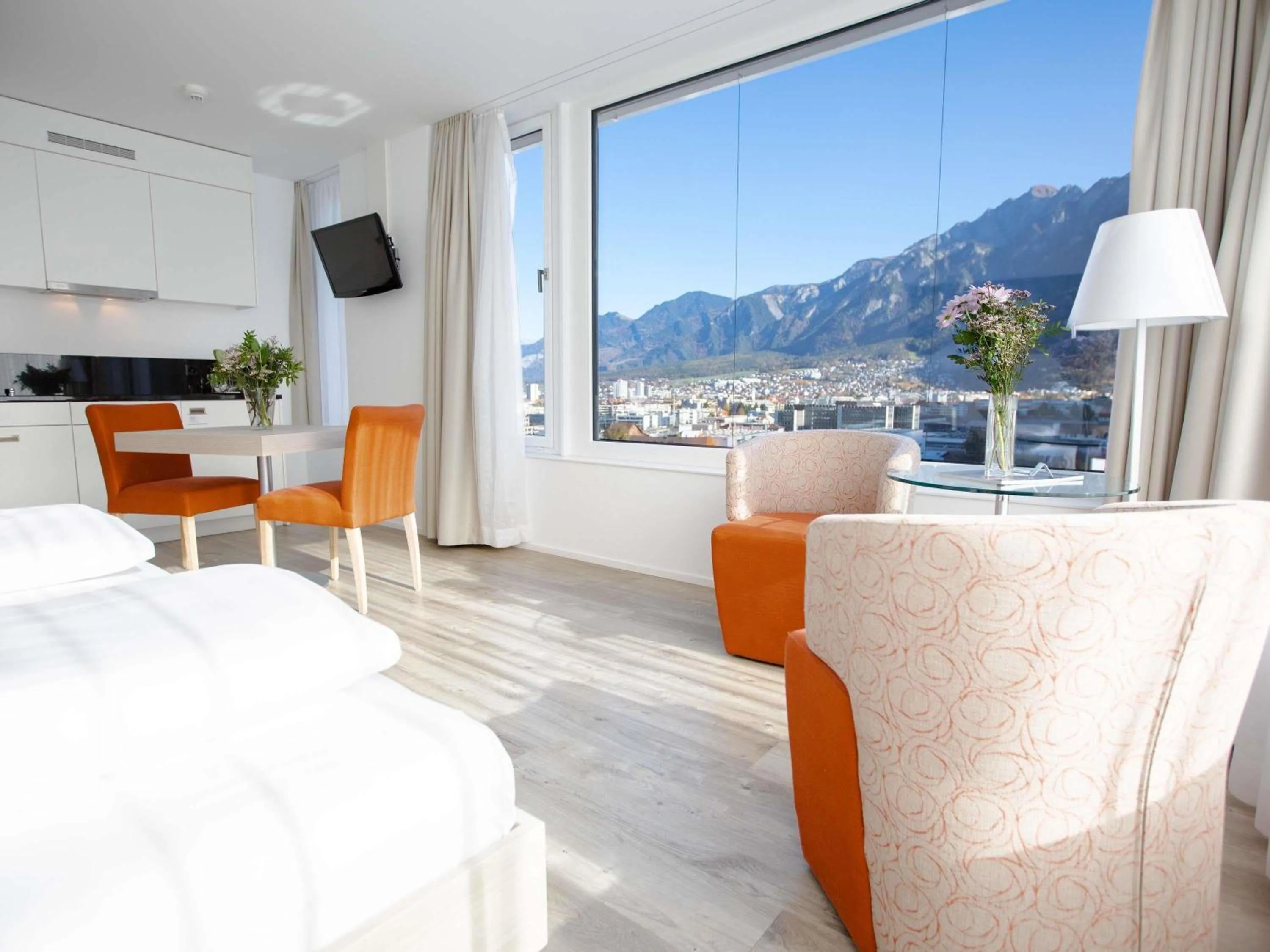 Deluxe Room with Two Zip Beds and Mountain View - single occupancy in Mercure Chur City West
