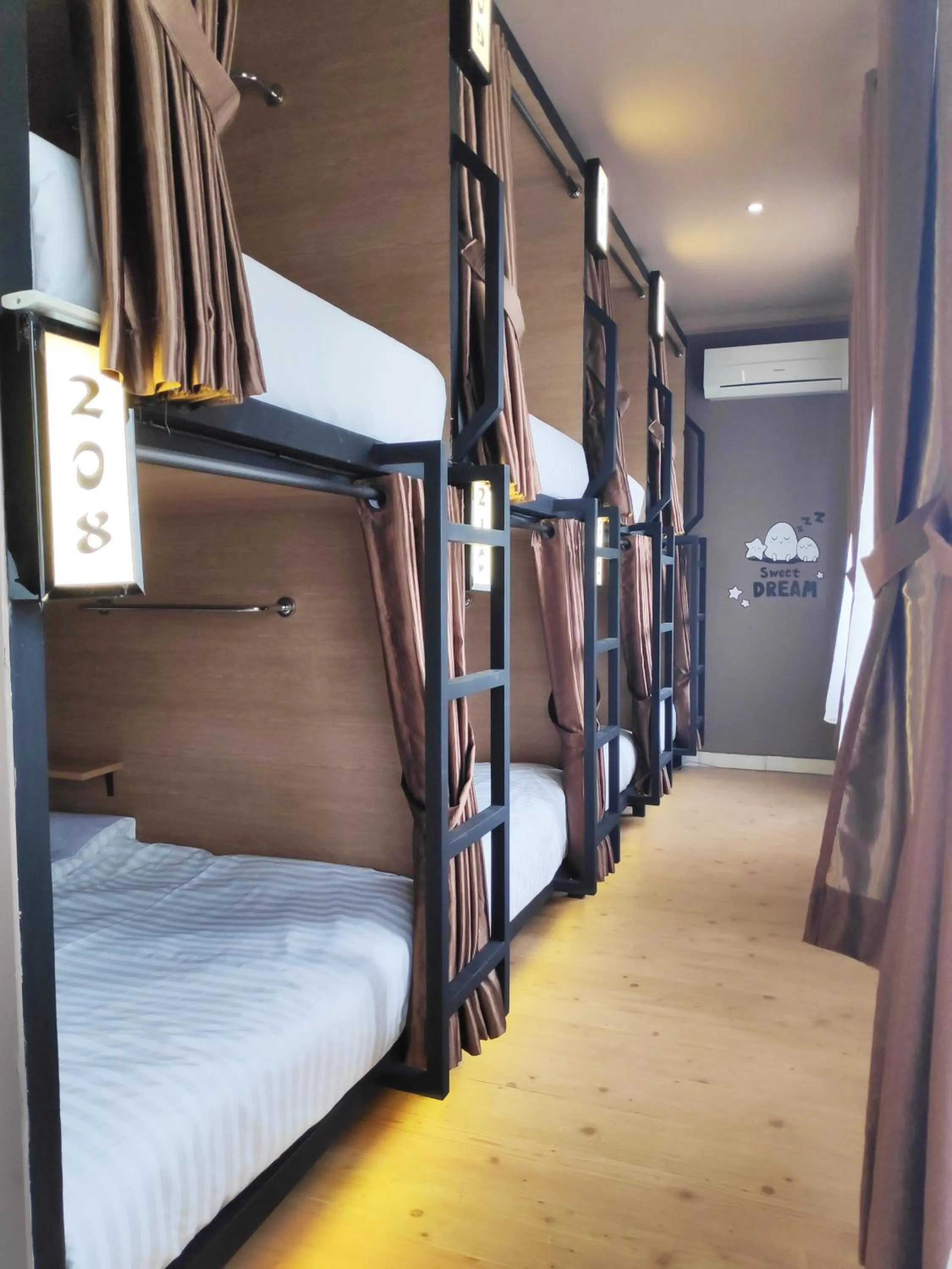 Deluxe Family Room in VK Pods PIK