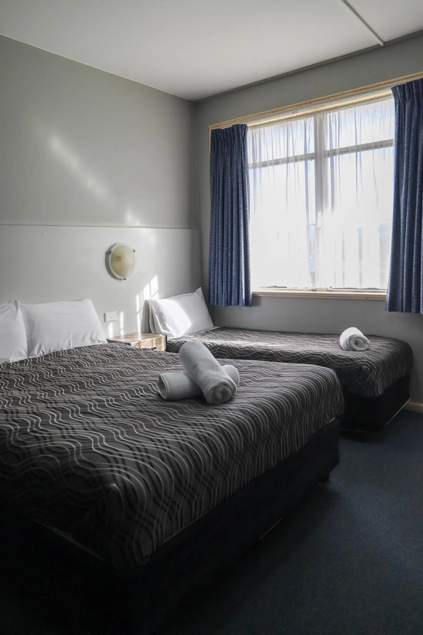 Family Twin Room in The Palms Motel- Formerly Flinders Motel