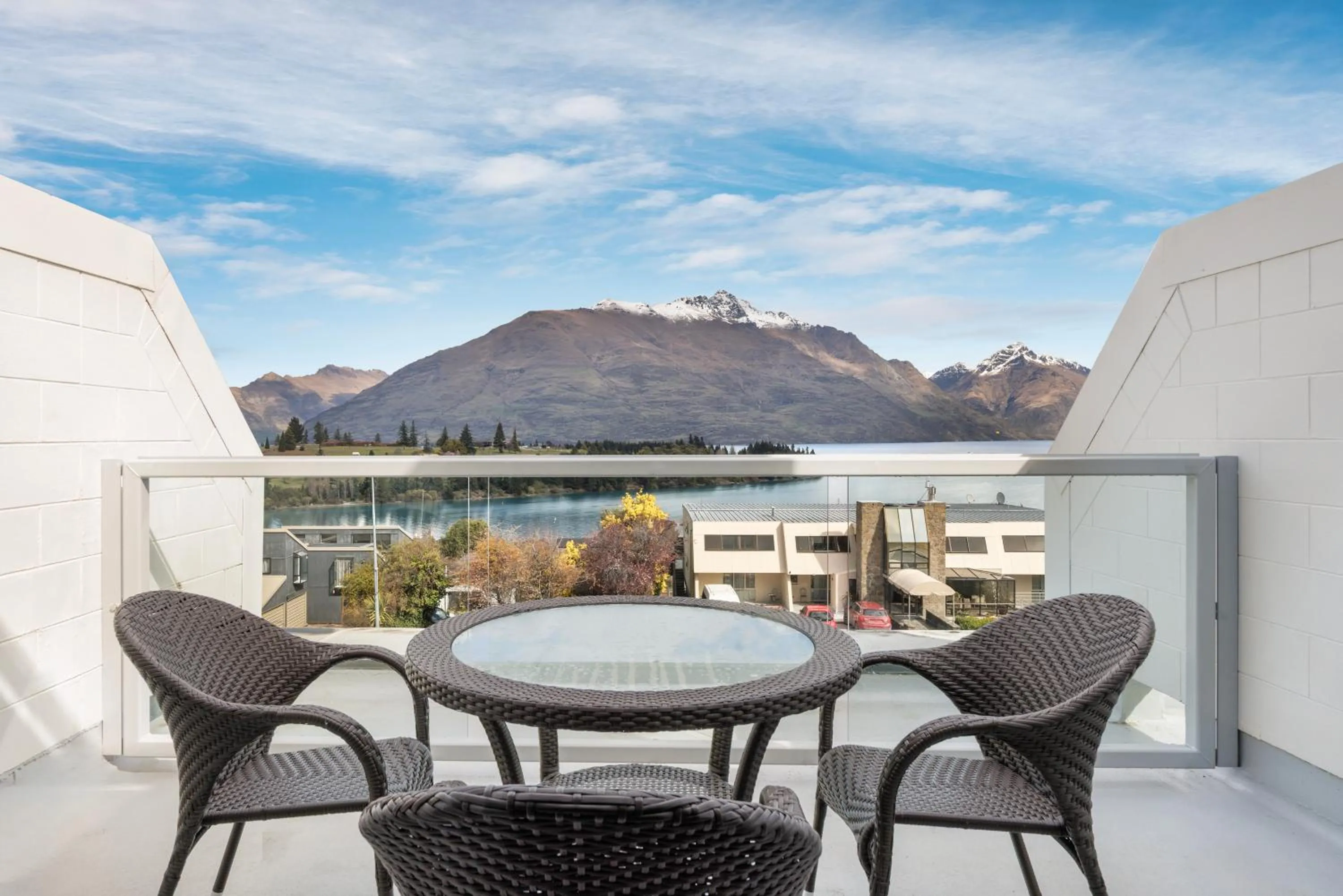 Two-Bedroom Apartment - Split Level in Copthorne Hotel & Apartments Queenstown Lakeview