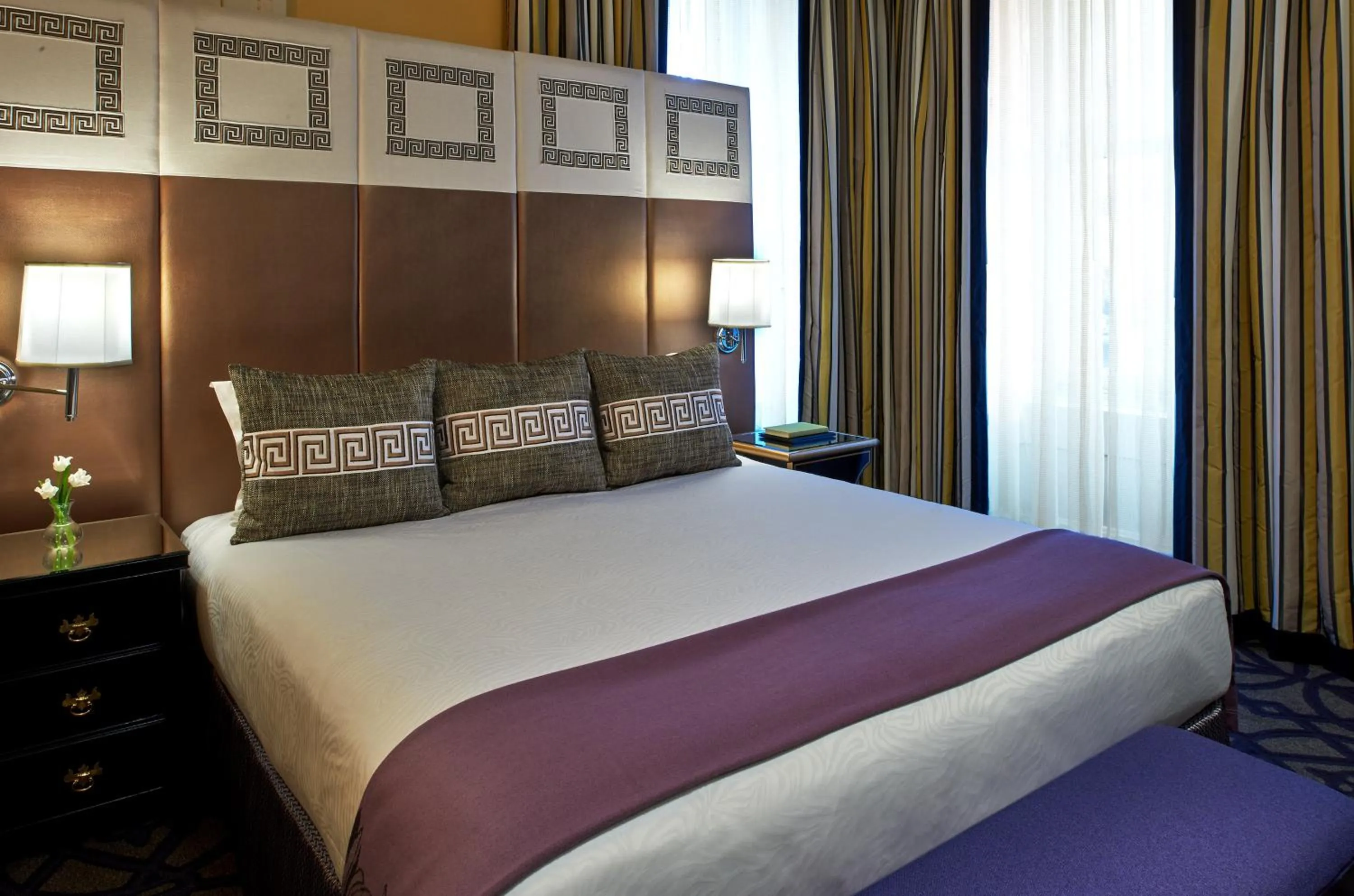 Premium King Room with City View in Kimpton Hotel Monaco Washington DC by IHG