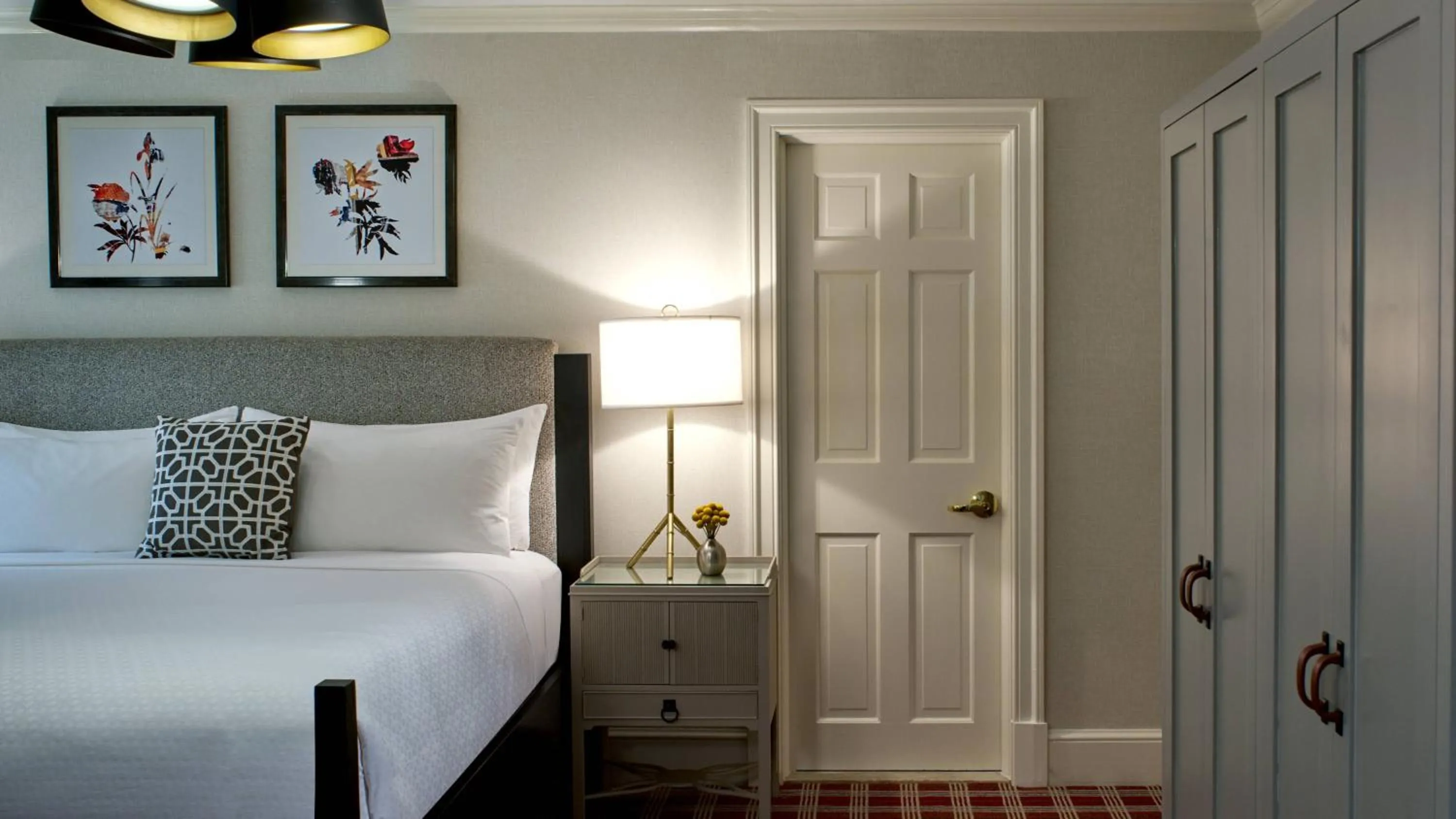 Author’s King, Guest room, 1 King, High Floor in Morrison House Old Town Alexandria, Autograph Collection