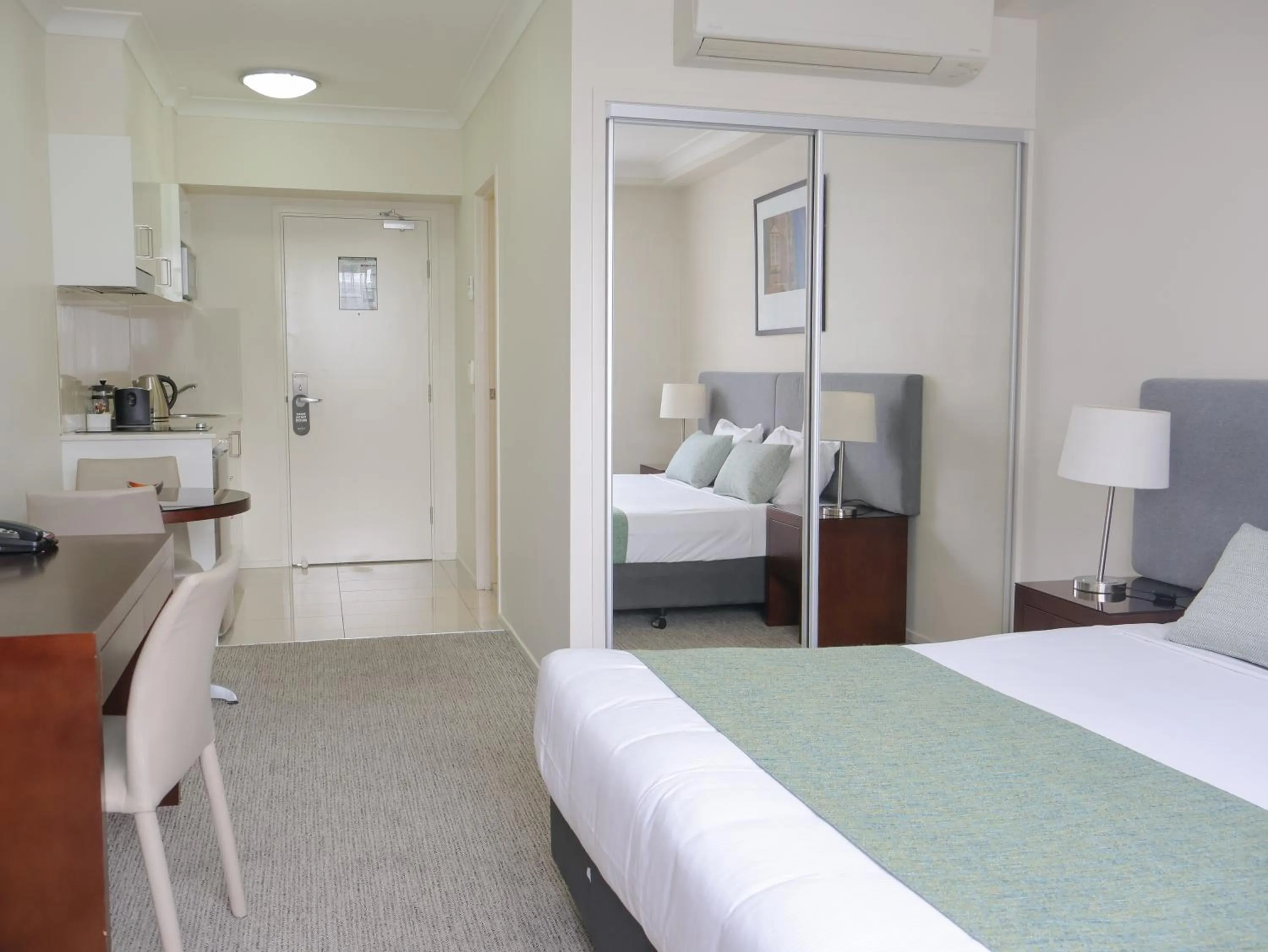 Studio in Quest Breakfast Creek