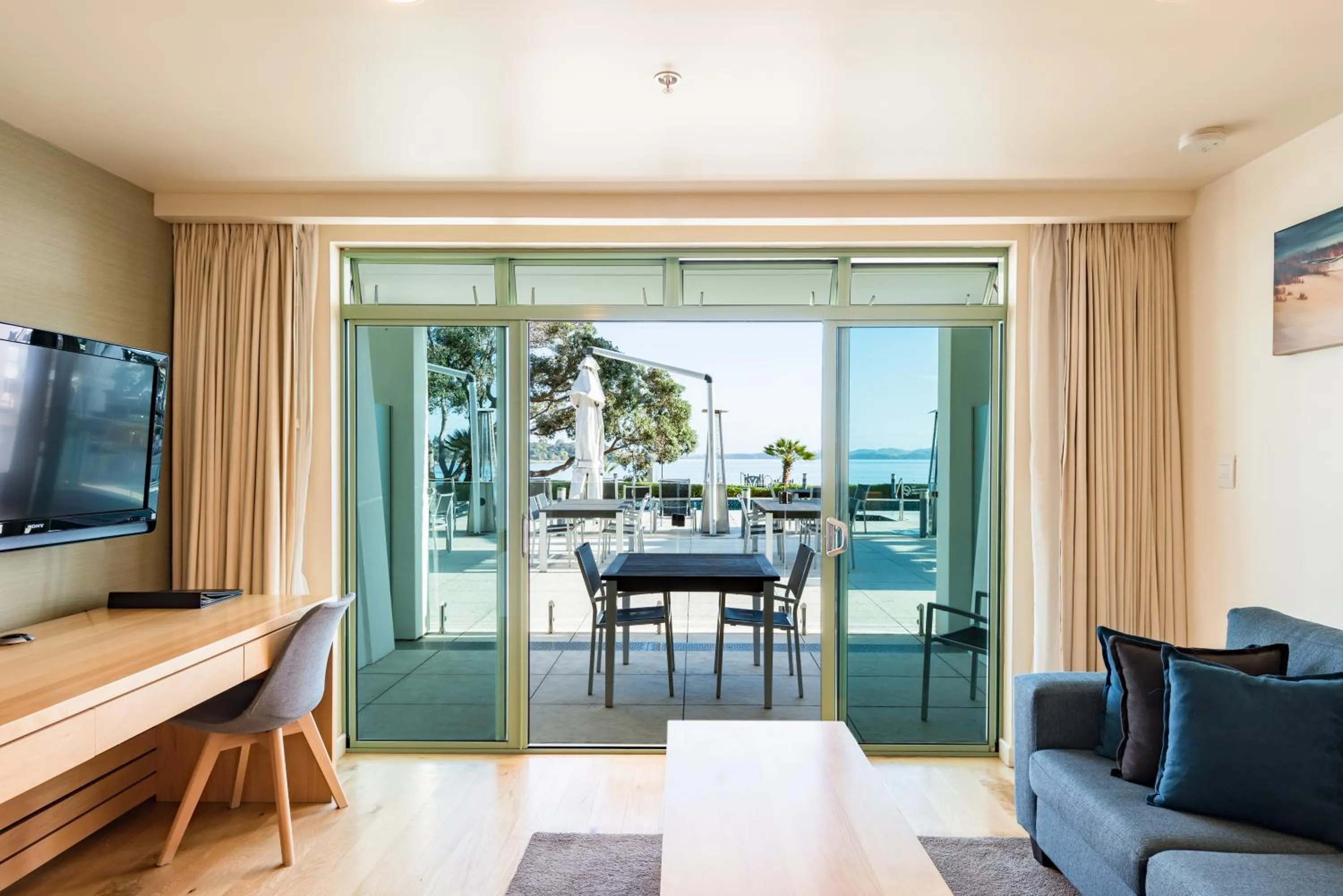 Poolside Studio - Level One in Paihia Beach Resort & Spa Hotel