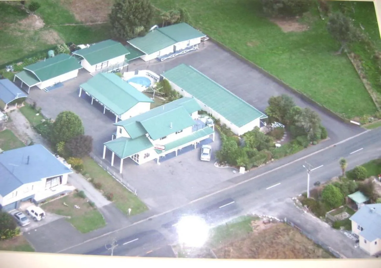 Deluxe Unit in Mataki Motel