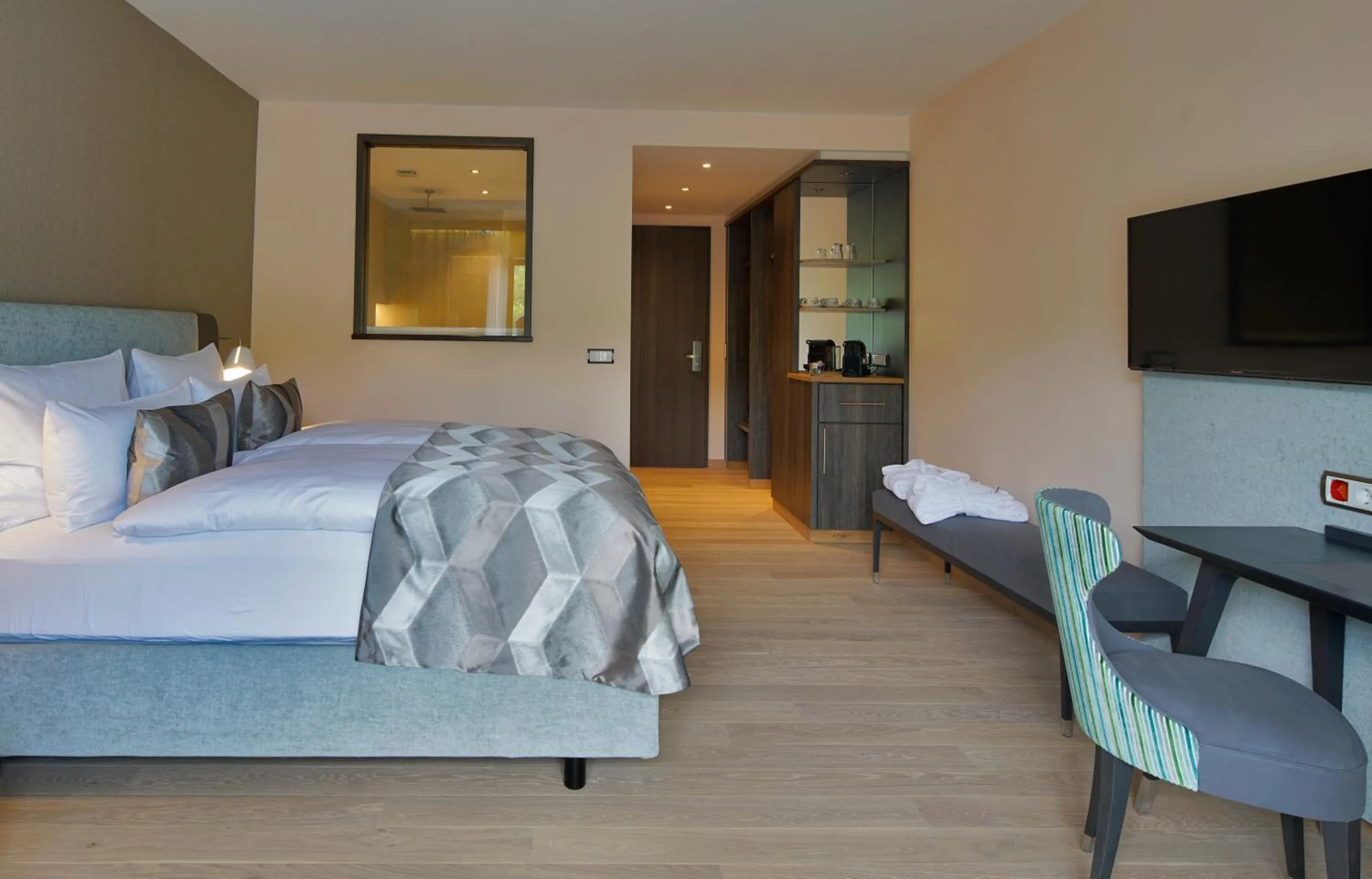 Deluxe Double Room - single occupancy in Essensio Hotel Düsseldorf