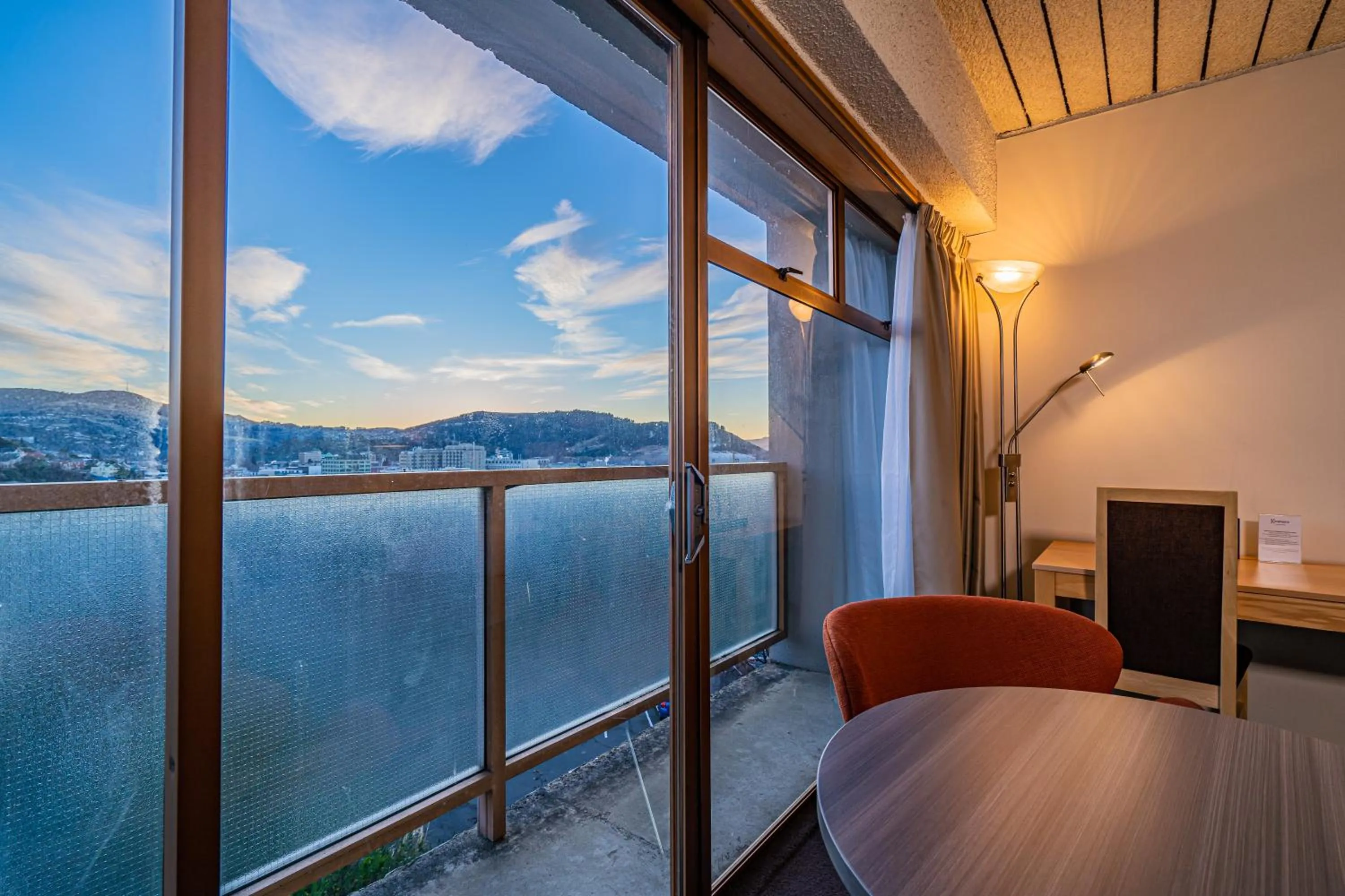 Standard Queen Room in Kingsgate Hotel Dunedin