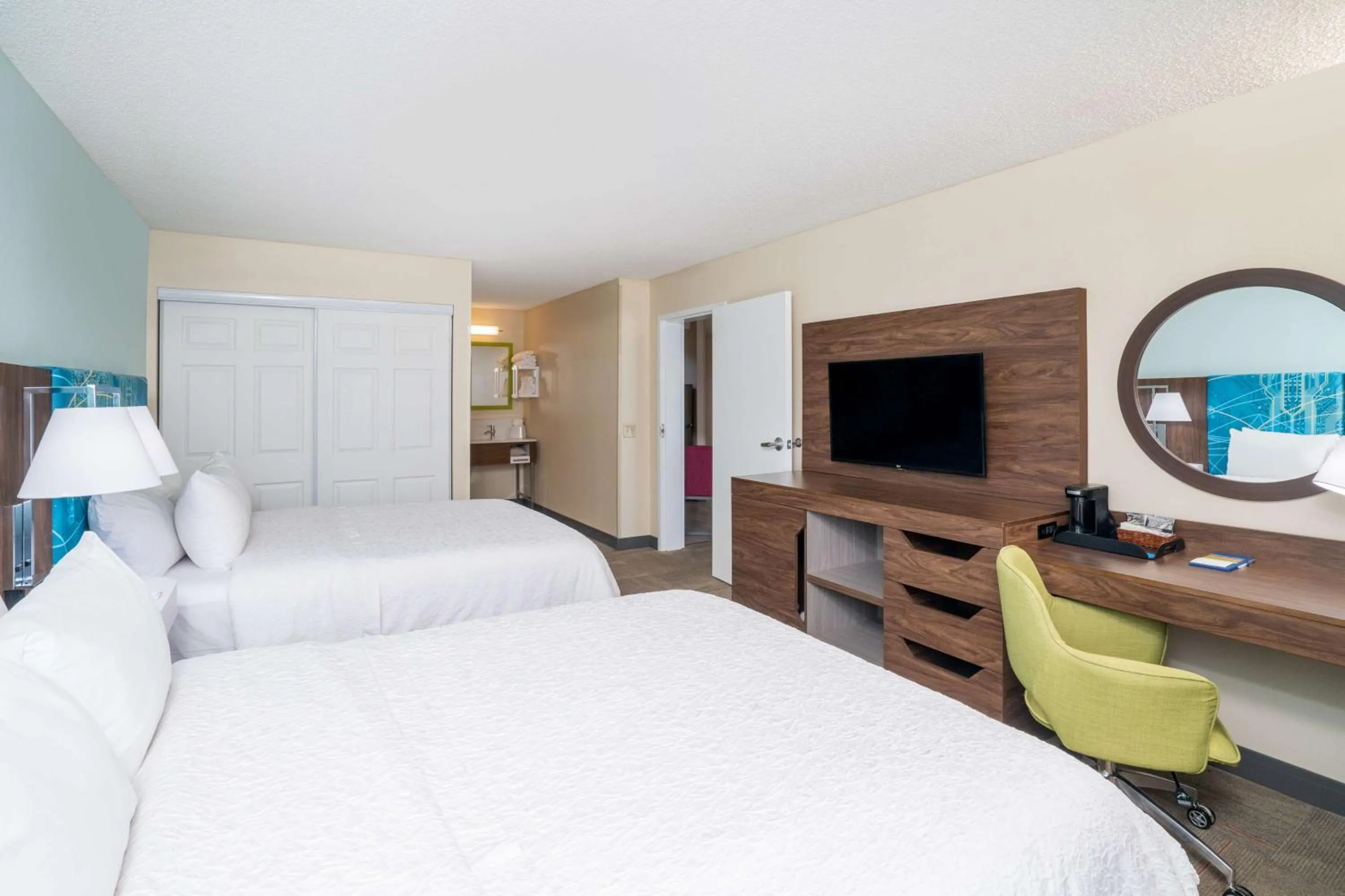One-Bedroom Suite with Two Queen Beds and Sofa Bed in Hampton Inn & Suites West Little Rock